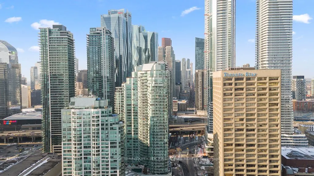 10 Yonge Street #2604