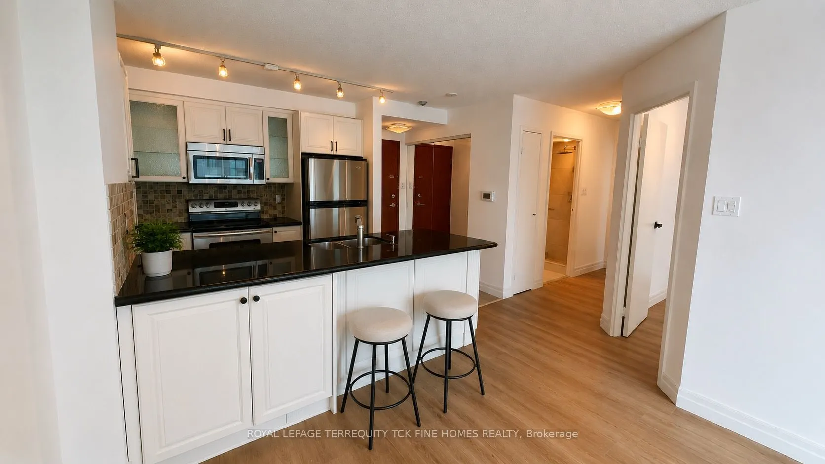 10 Yonge Street #2604