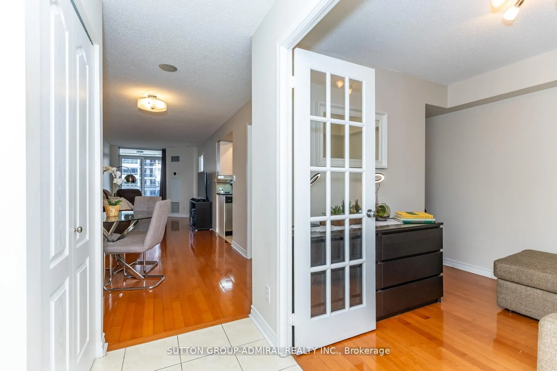 1 Rean Drive #1606