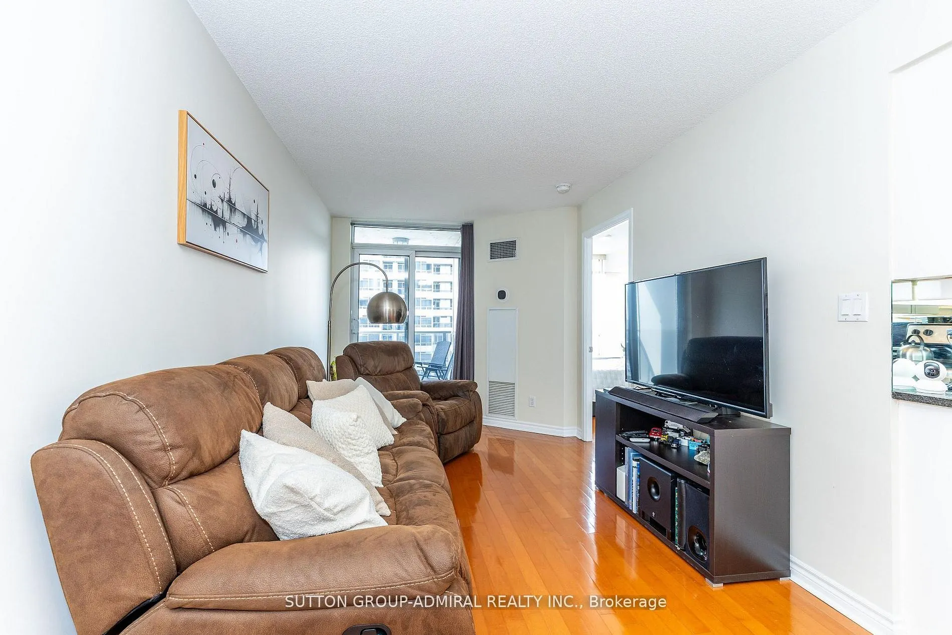 1 Rean Drive #1606