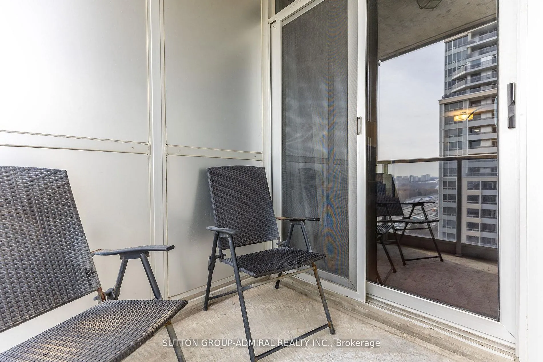 1 Rean Drive #1606