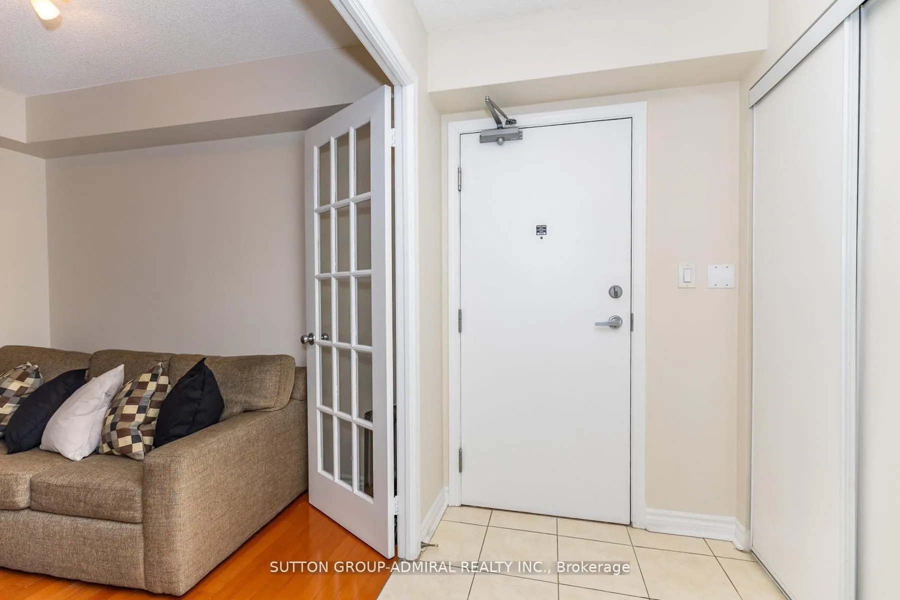 1 Rean Drive #1606