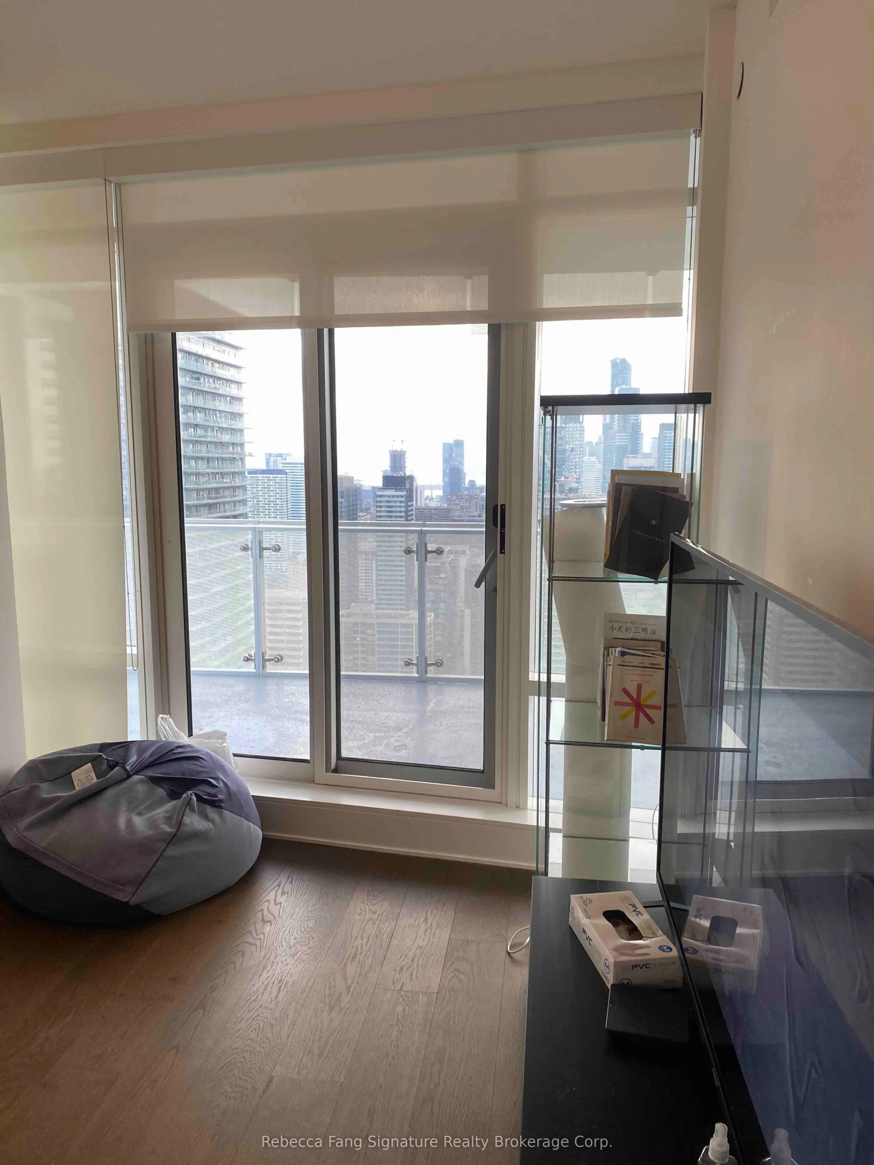 1 Bloor Street #3504