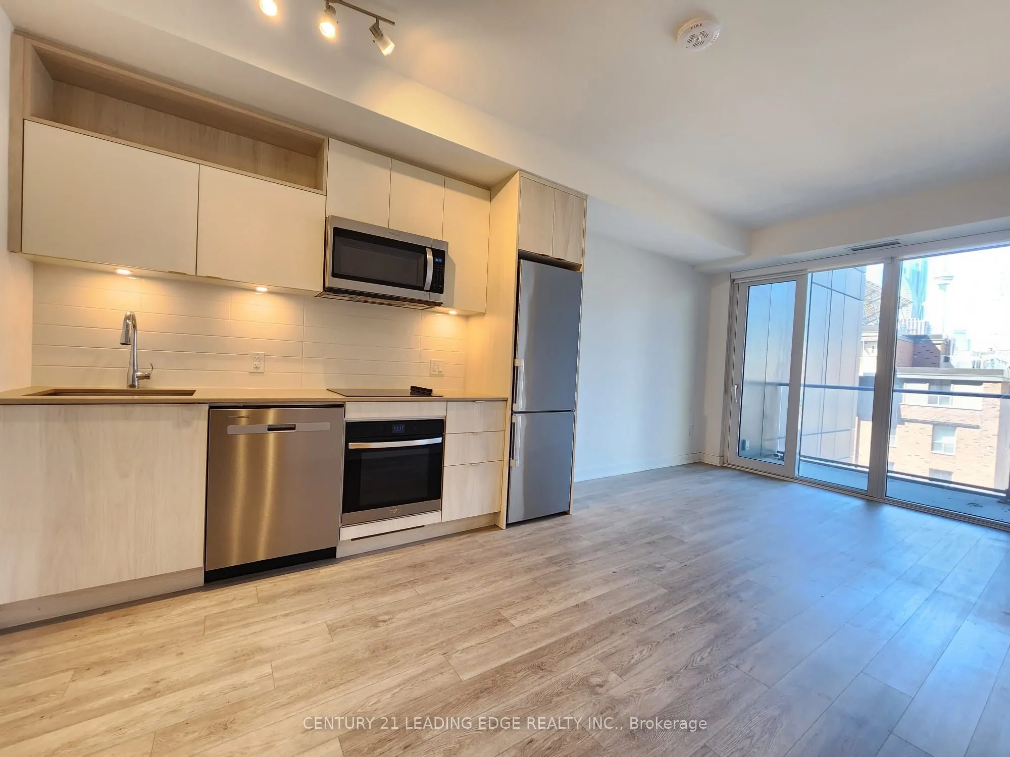 135 Lower Sherbourne Street #565