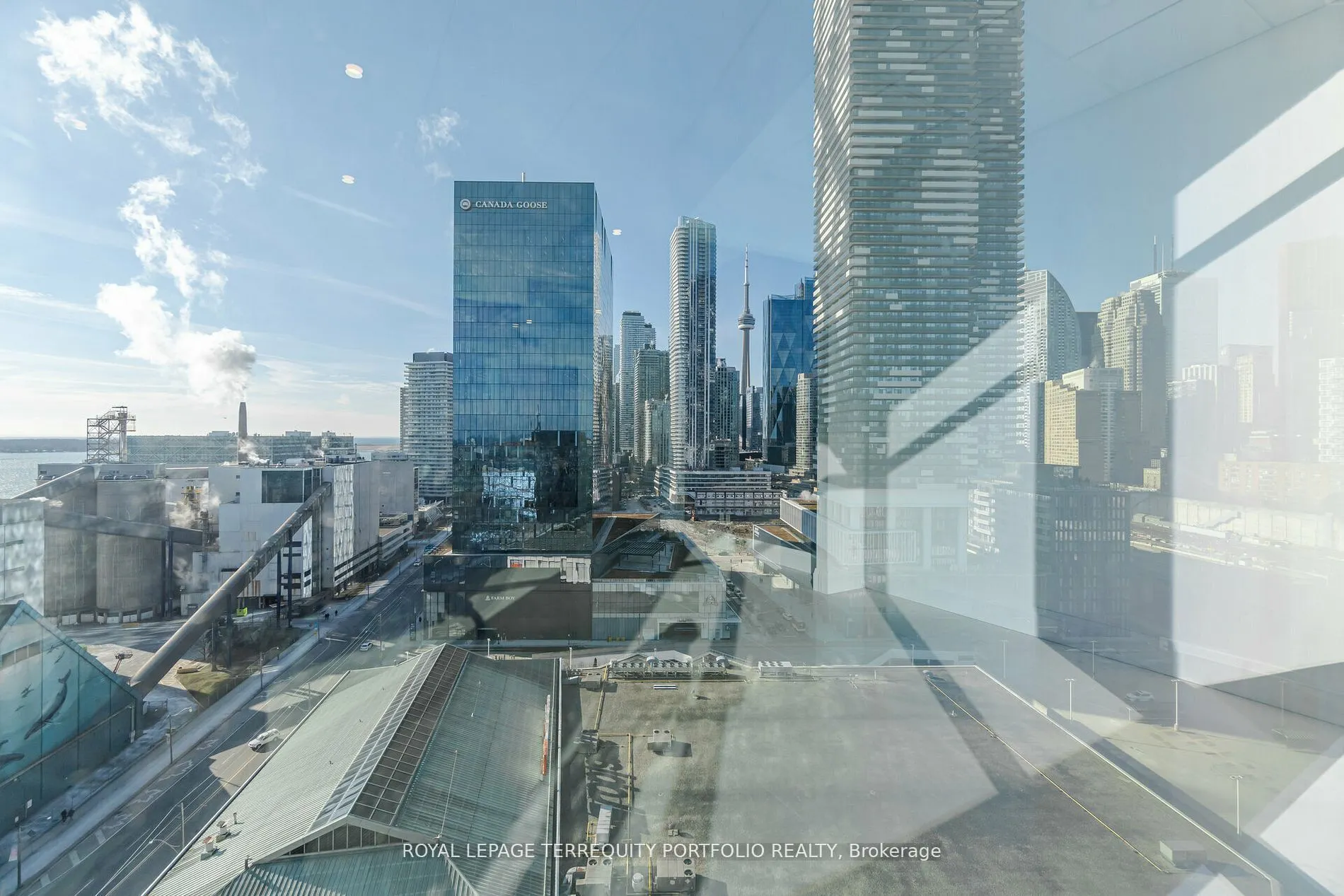 130 Queens Quay E #1220