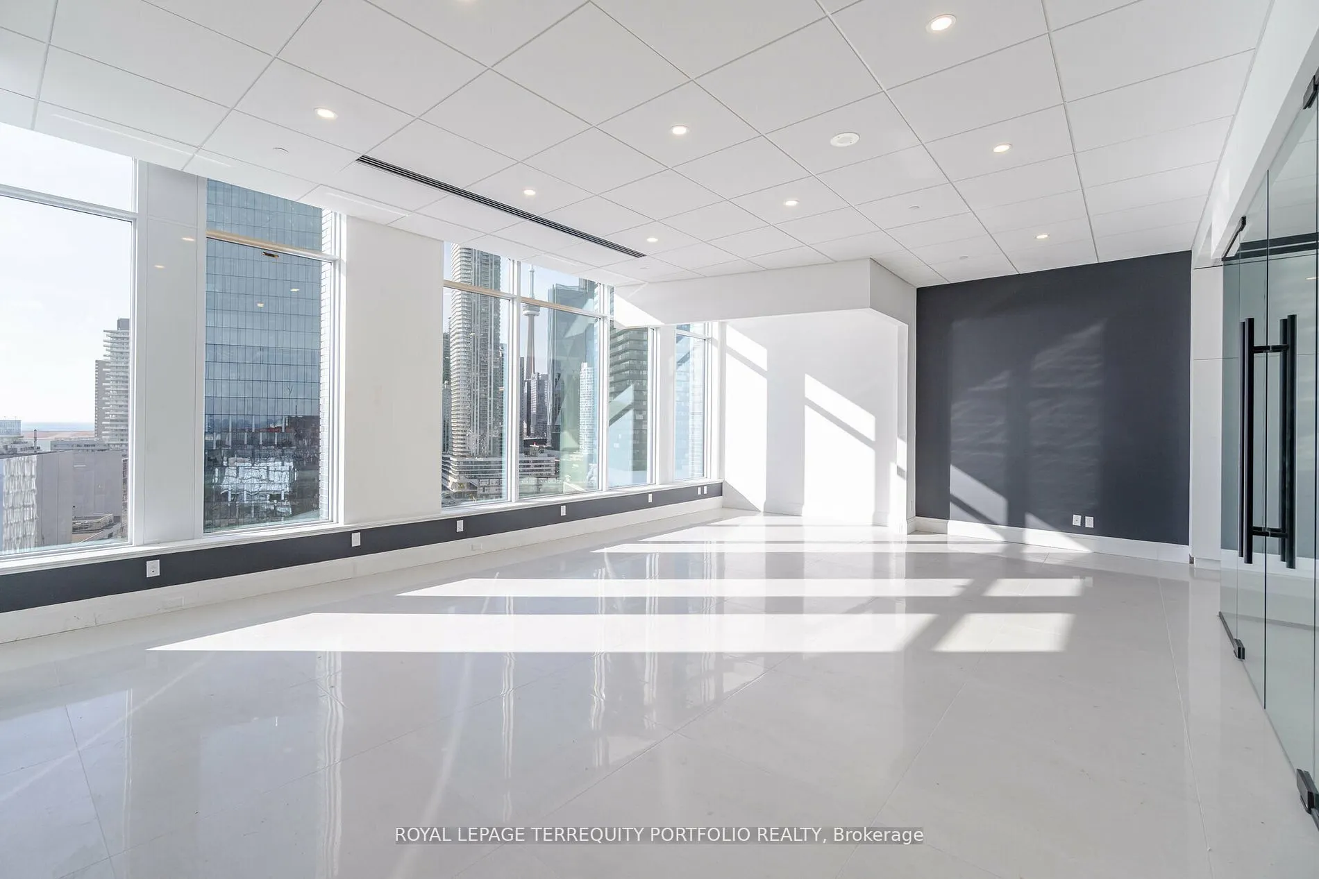130 Queens Quay E #1220