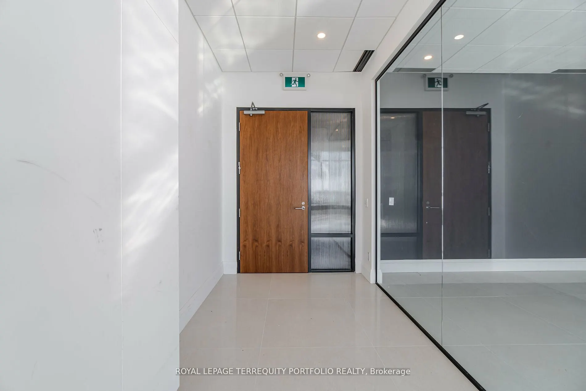 130 Queens Quay E #1220