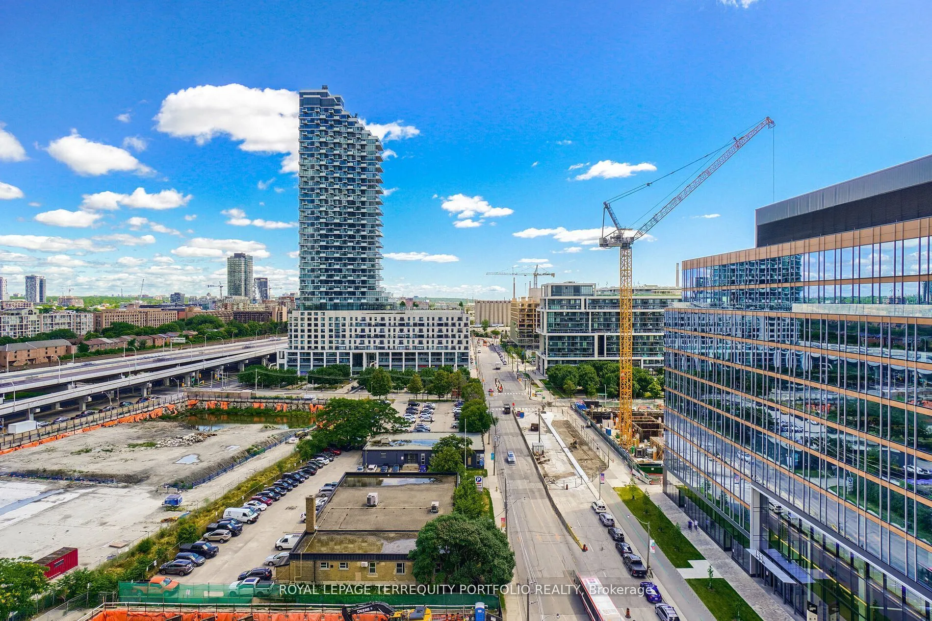 130 Queens Quay E #1220