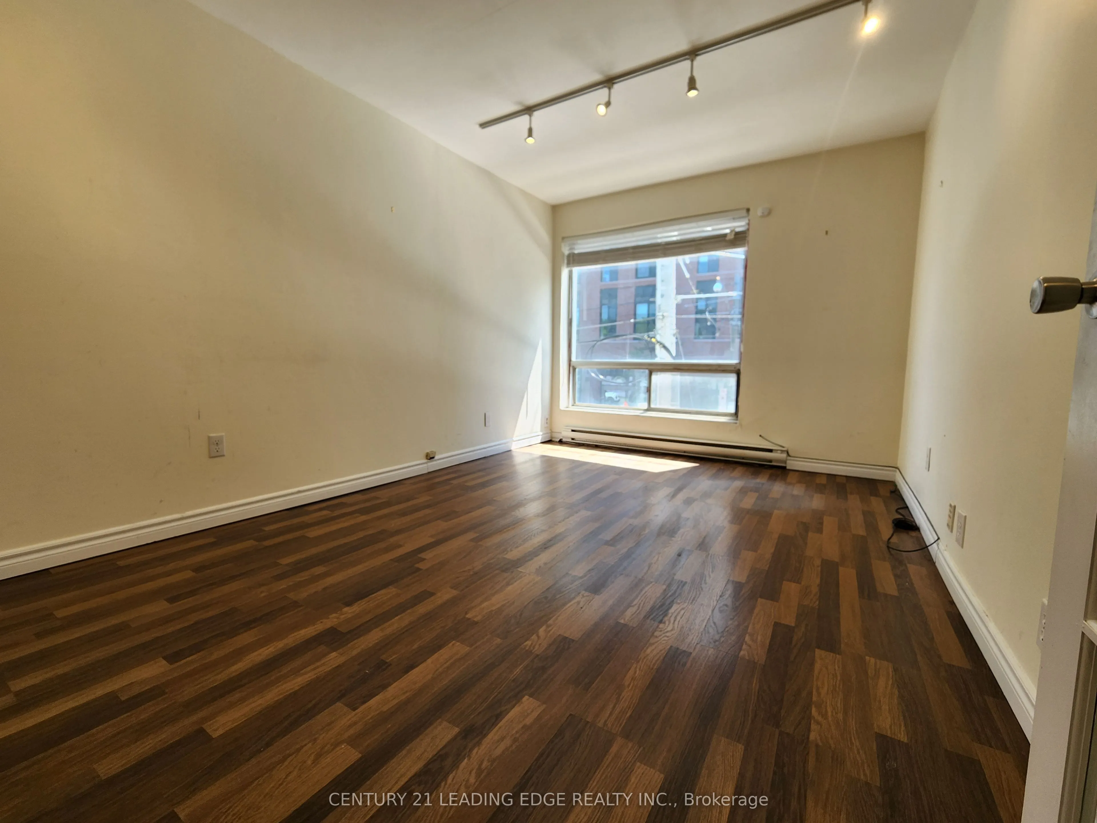 298 Gerrard Street E #2A&B