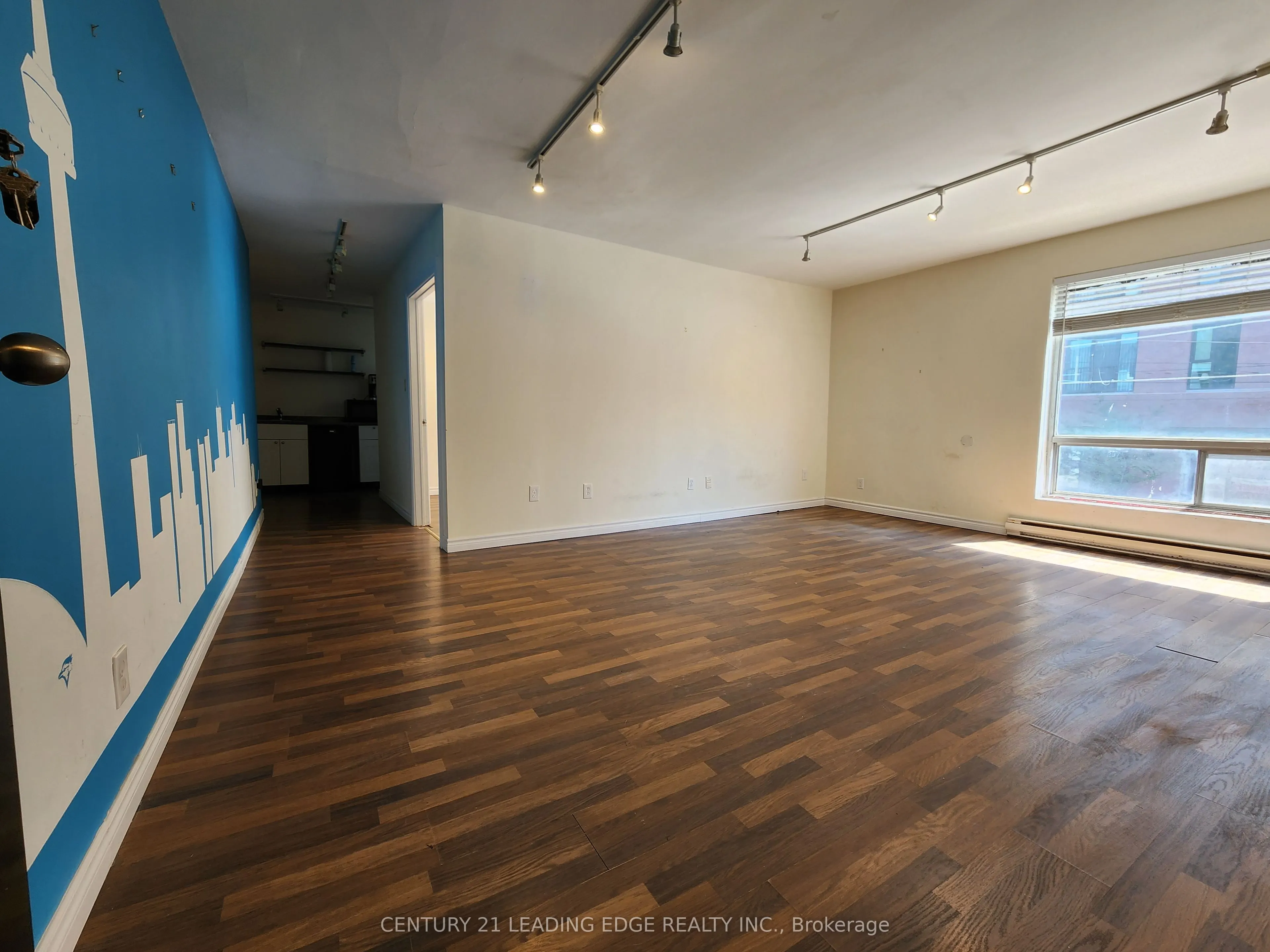 298 Gerrard Street E #2A&B