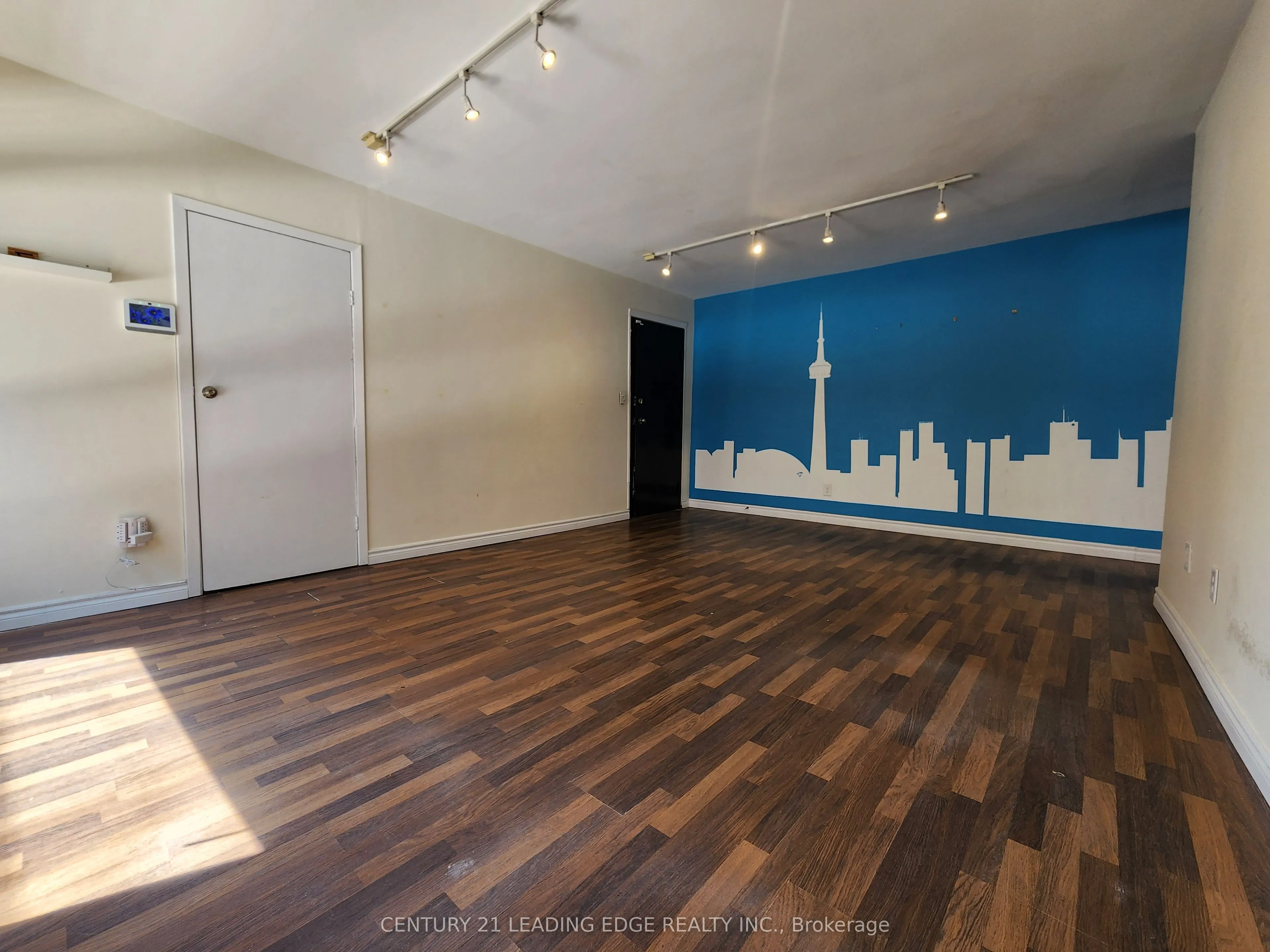 298 Gerrard Street E #2A&B
