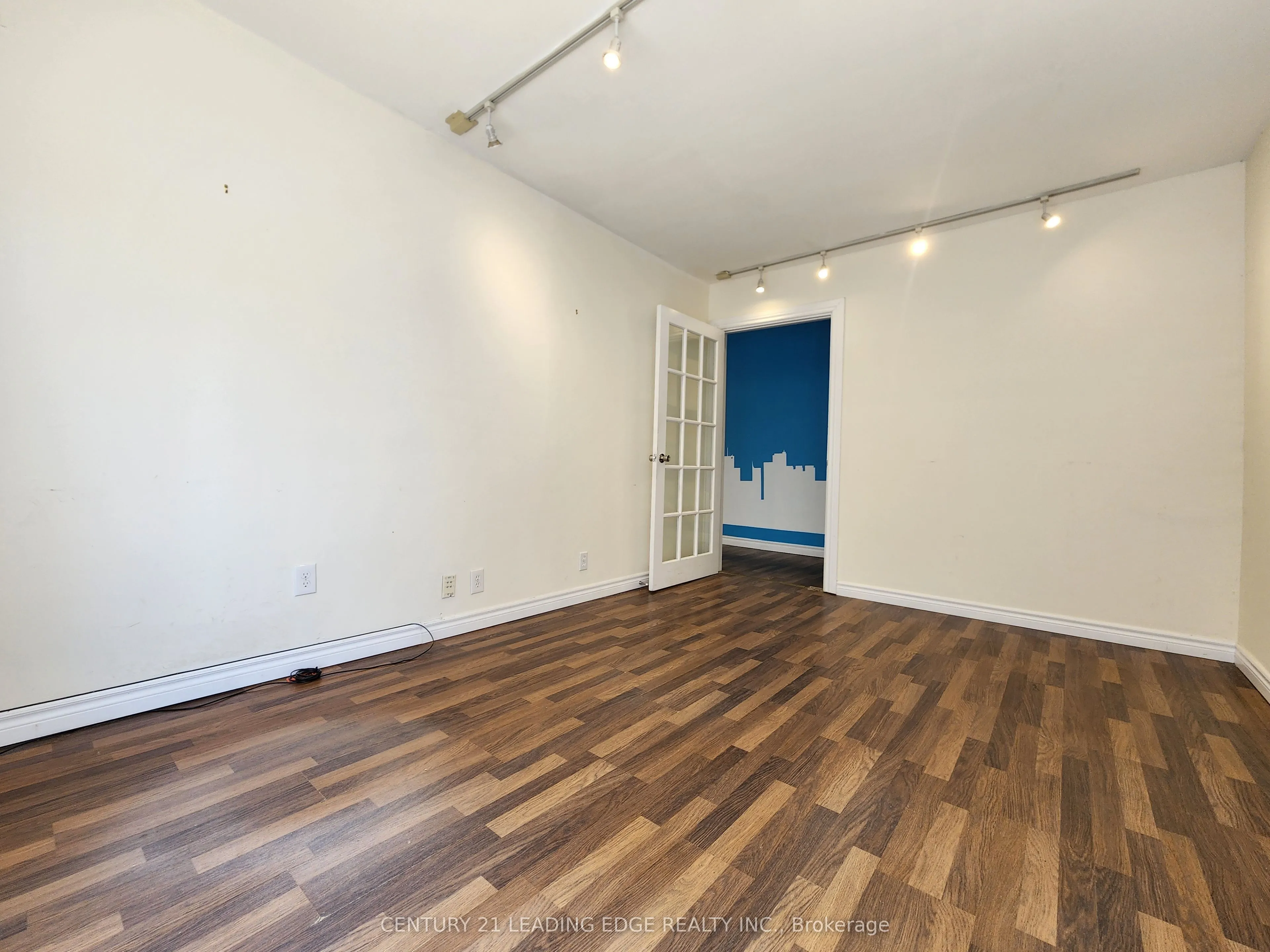 298 Gerrard Street E #2A&B
