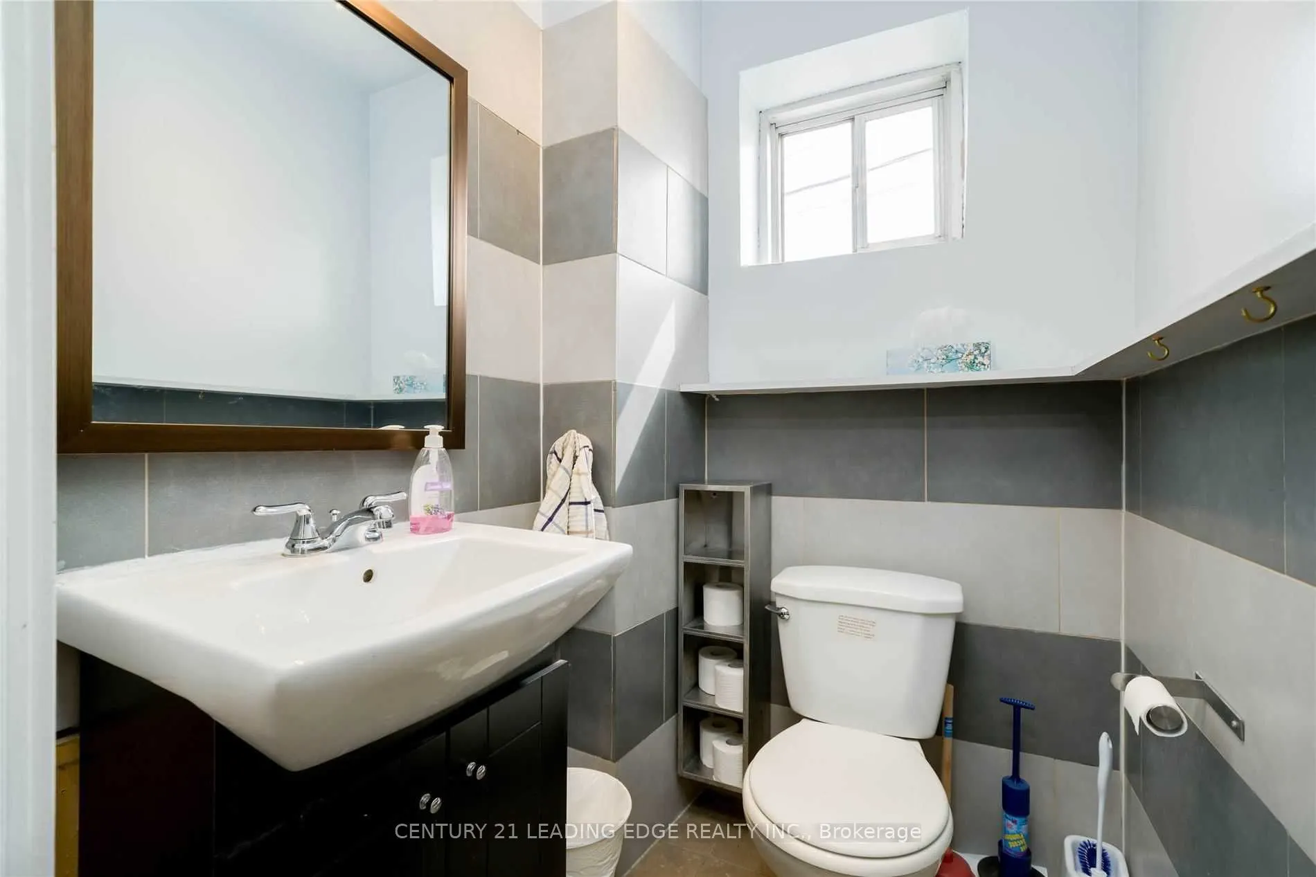 298 Gerrard Street E #2A&B