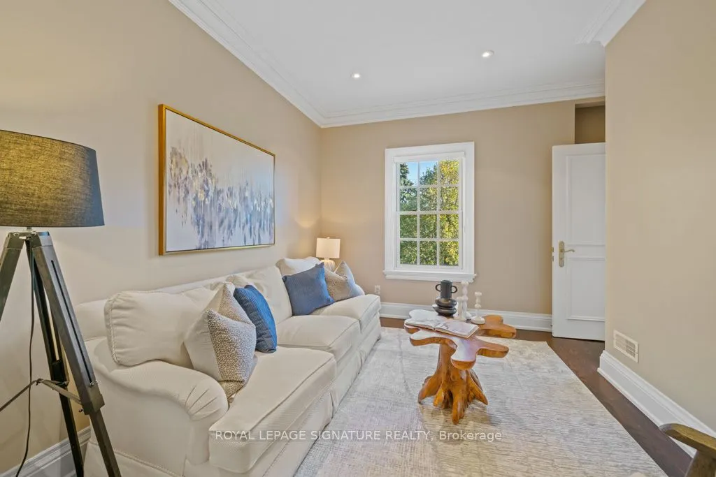 428 Glengrove Avenue