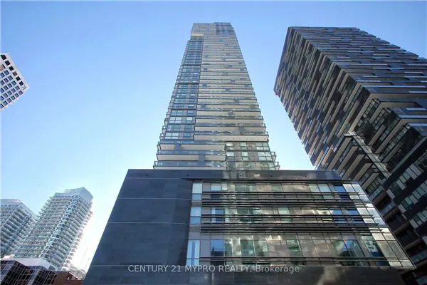 39 Roehampton Avenue ##412