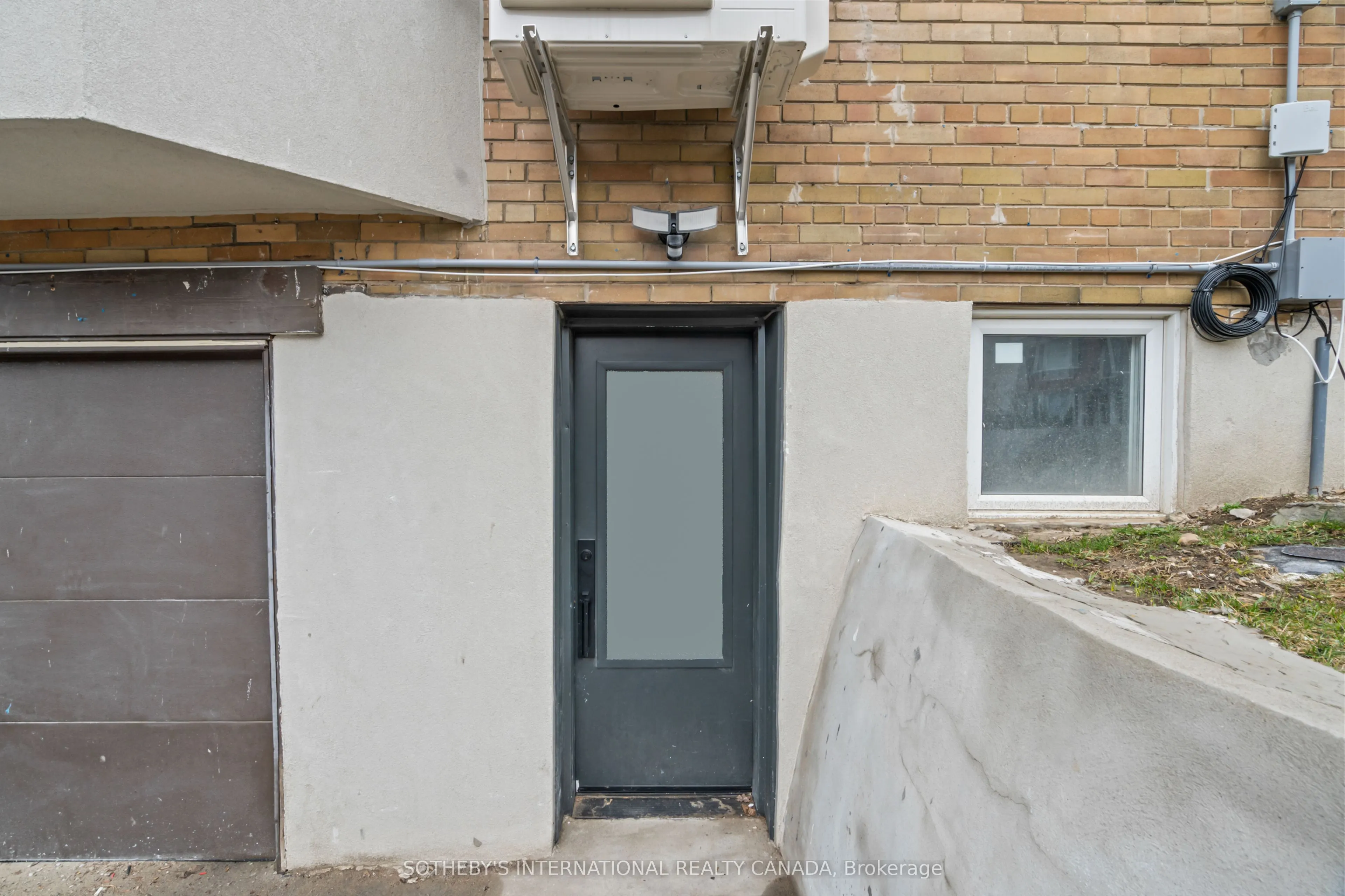 1340 Avenue Road #B