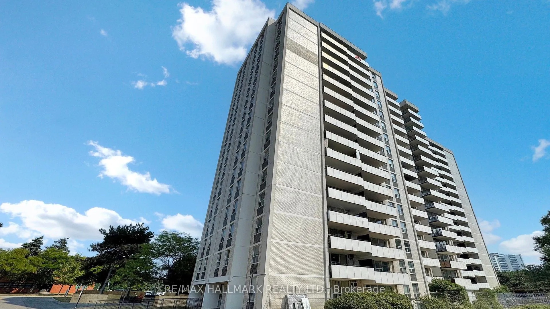20 Forest Manor Road #703