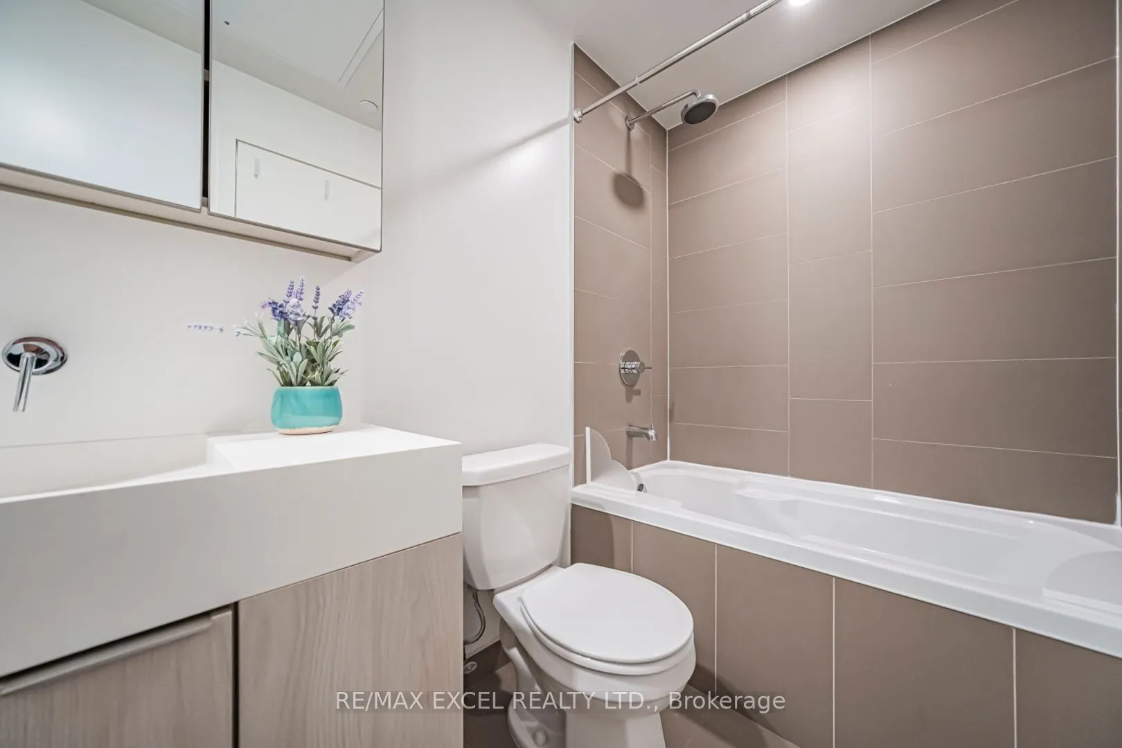 20 Richardson Street #3311