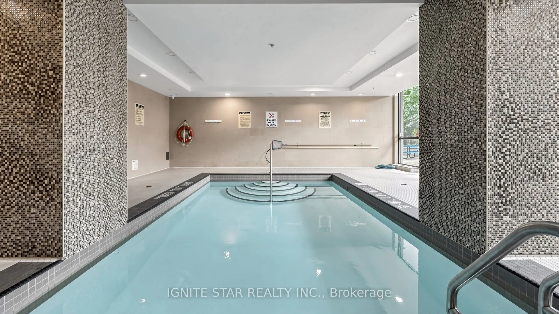 5740 Yonge Street #1201