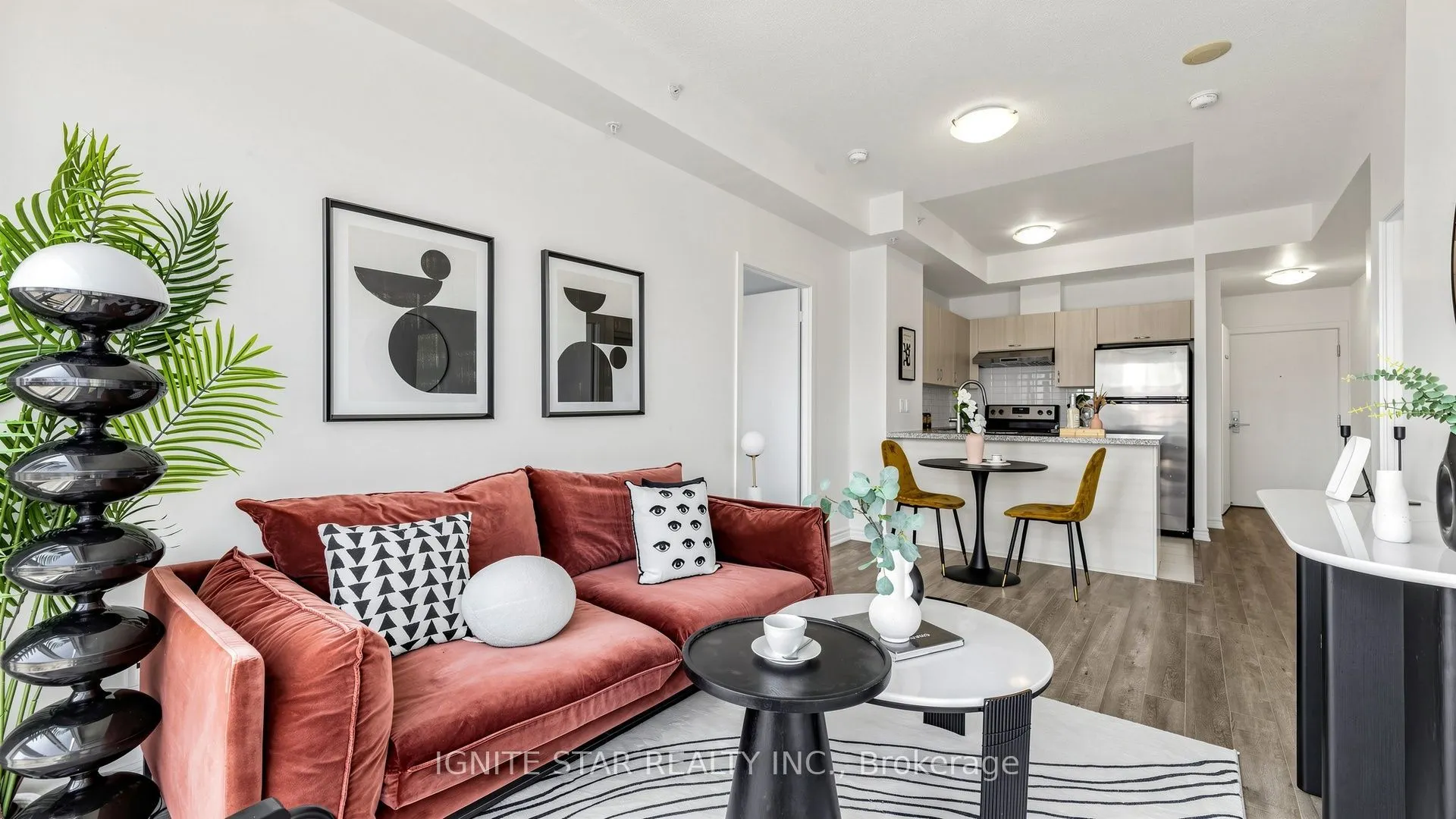 5740 Yonge Street #1201