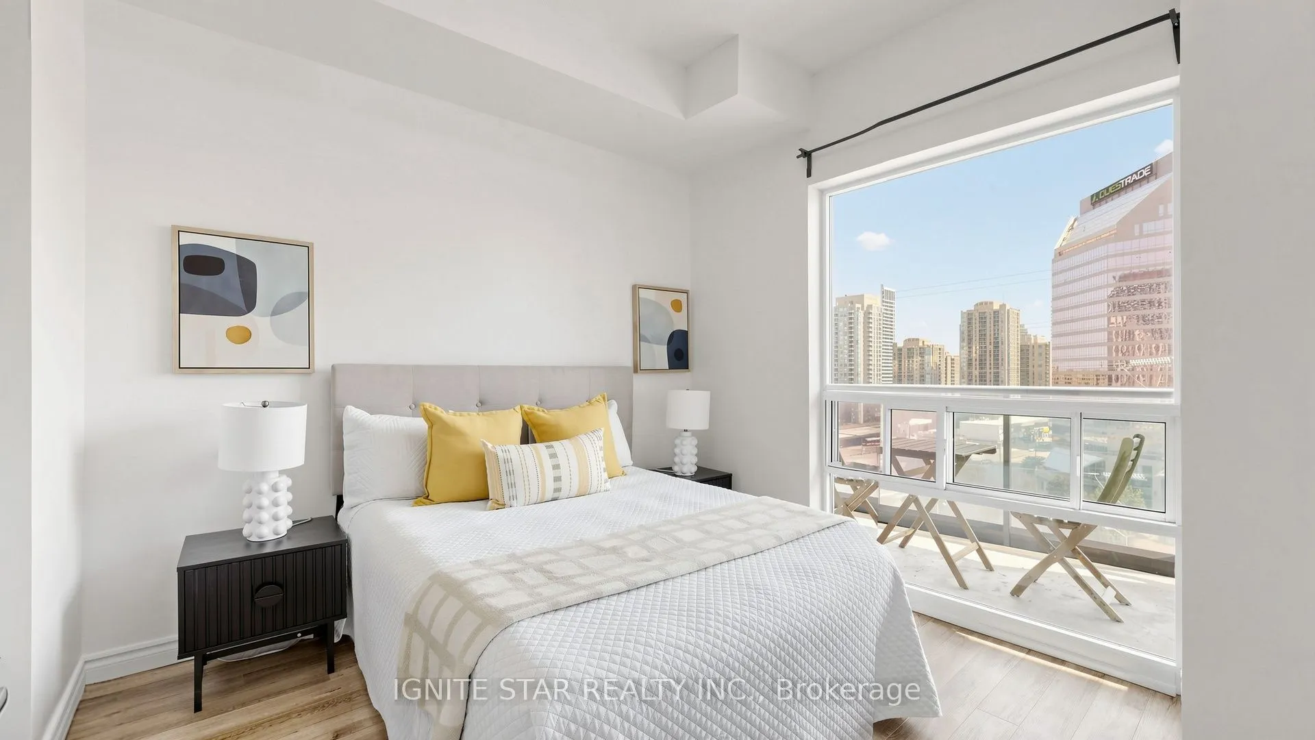 5740 Yonge Street #1201
