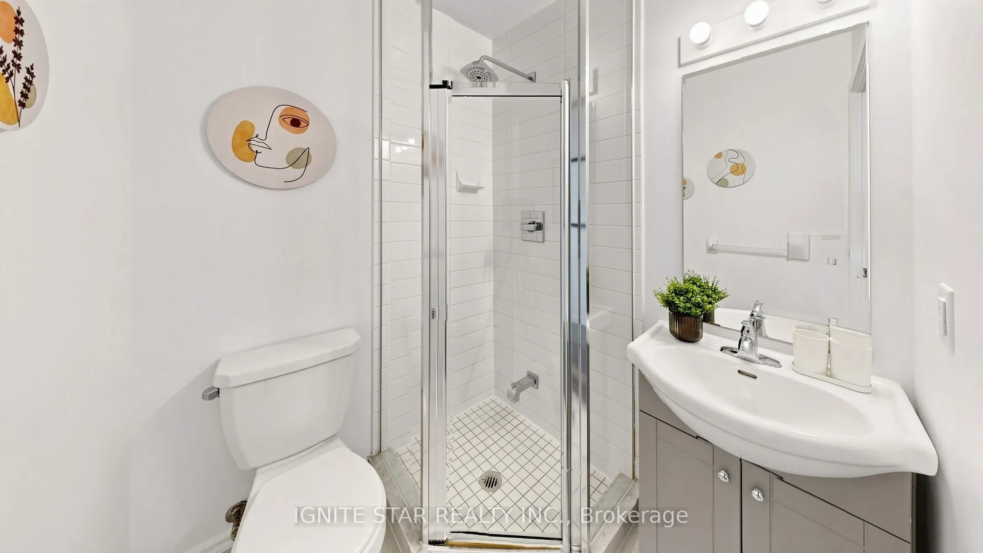 5740 Yonge Street #1201