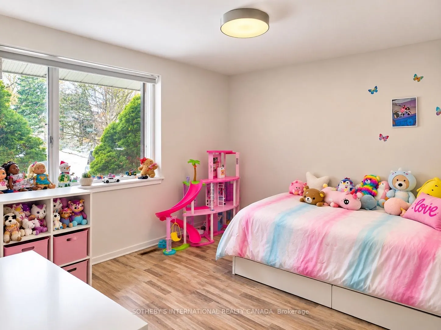 10 Ternhill Crescent