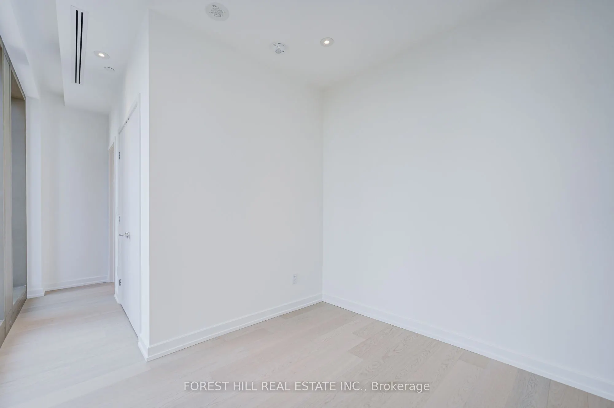 1315 BAY Street #2202