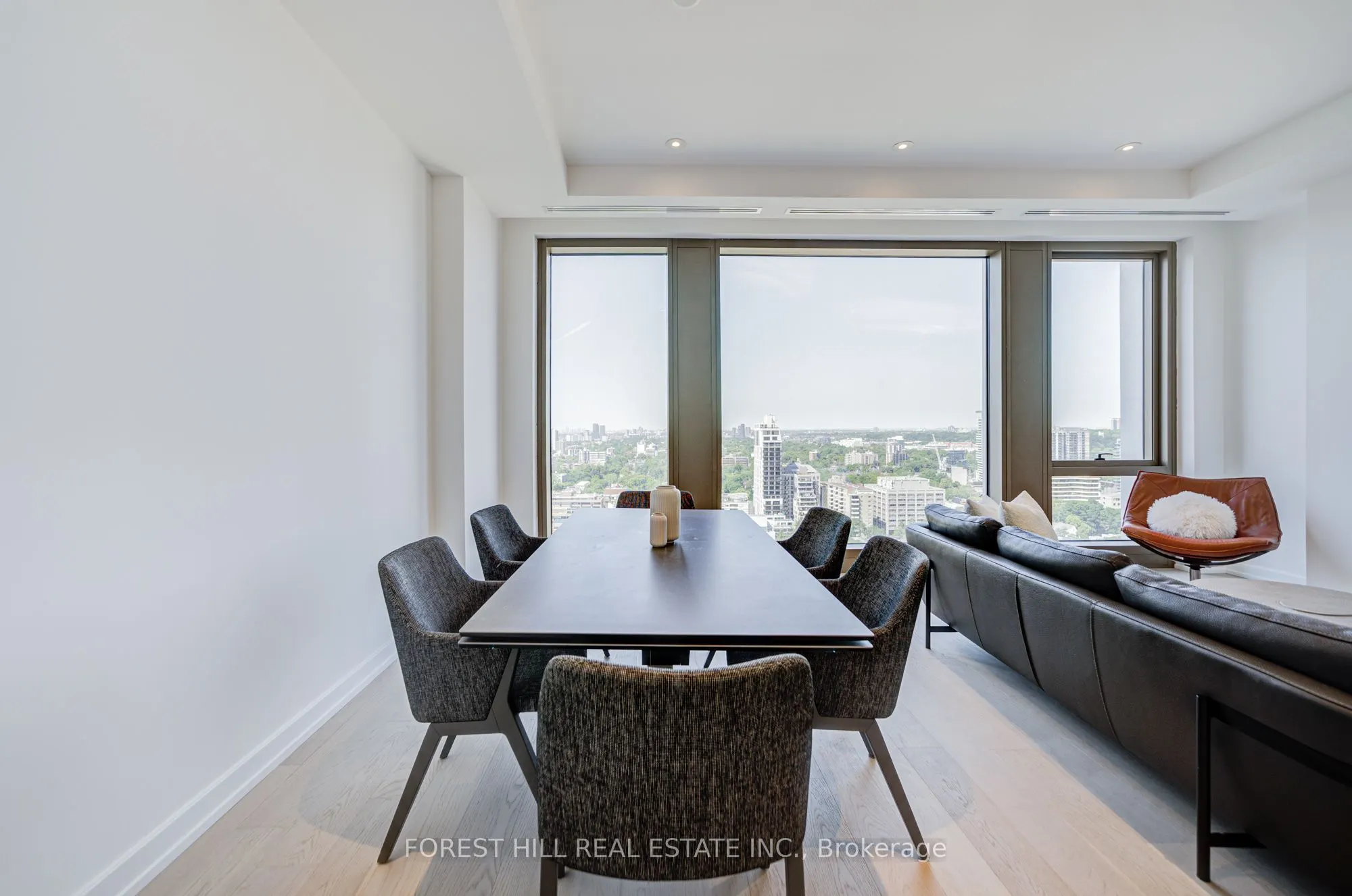 1315 BAY Street #2202