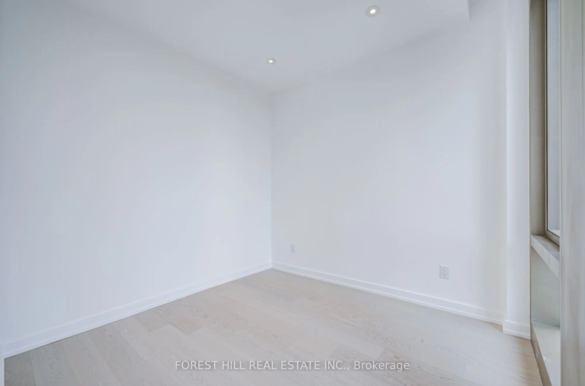 1315 BAY Street #2202