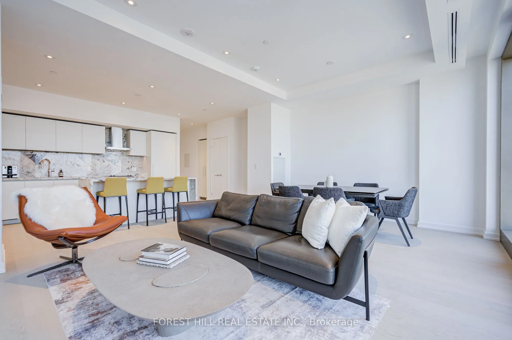 1315 BAY Street #2202