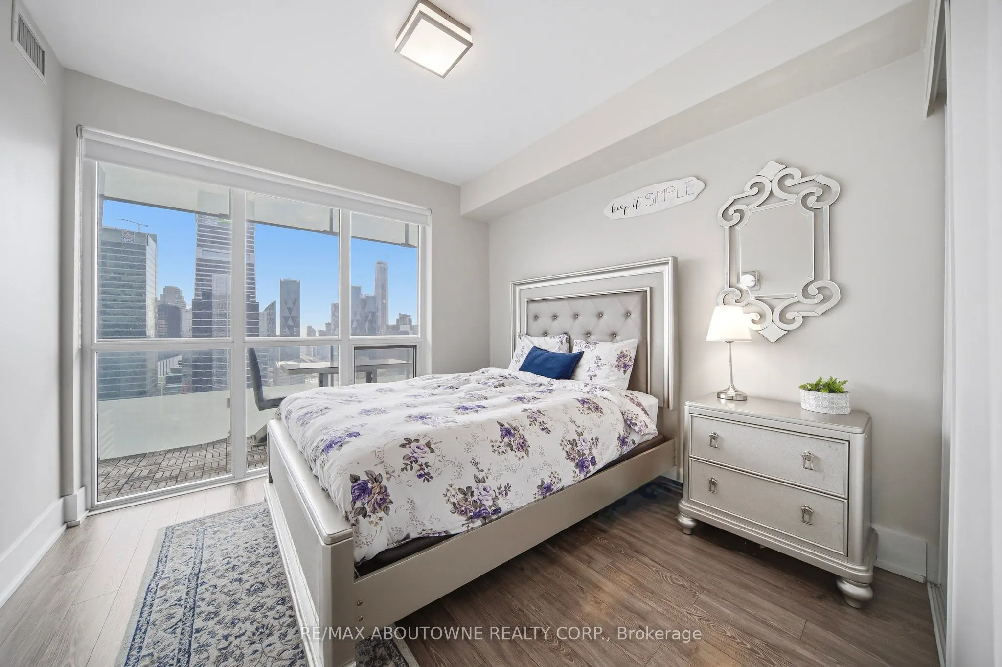 300 Front Street W #3909