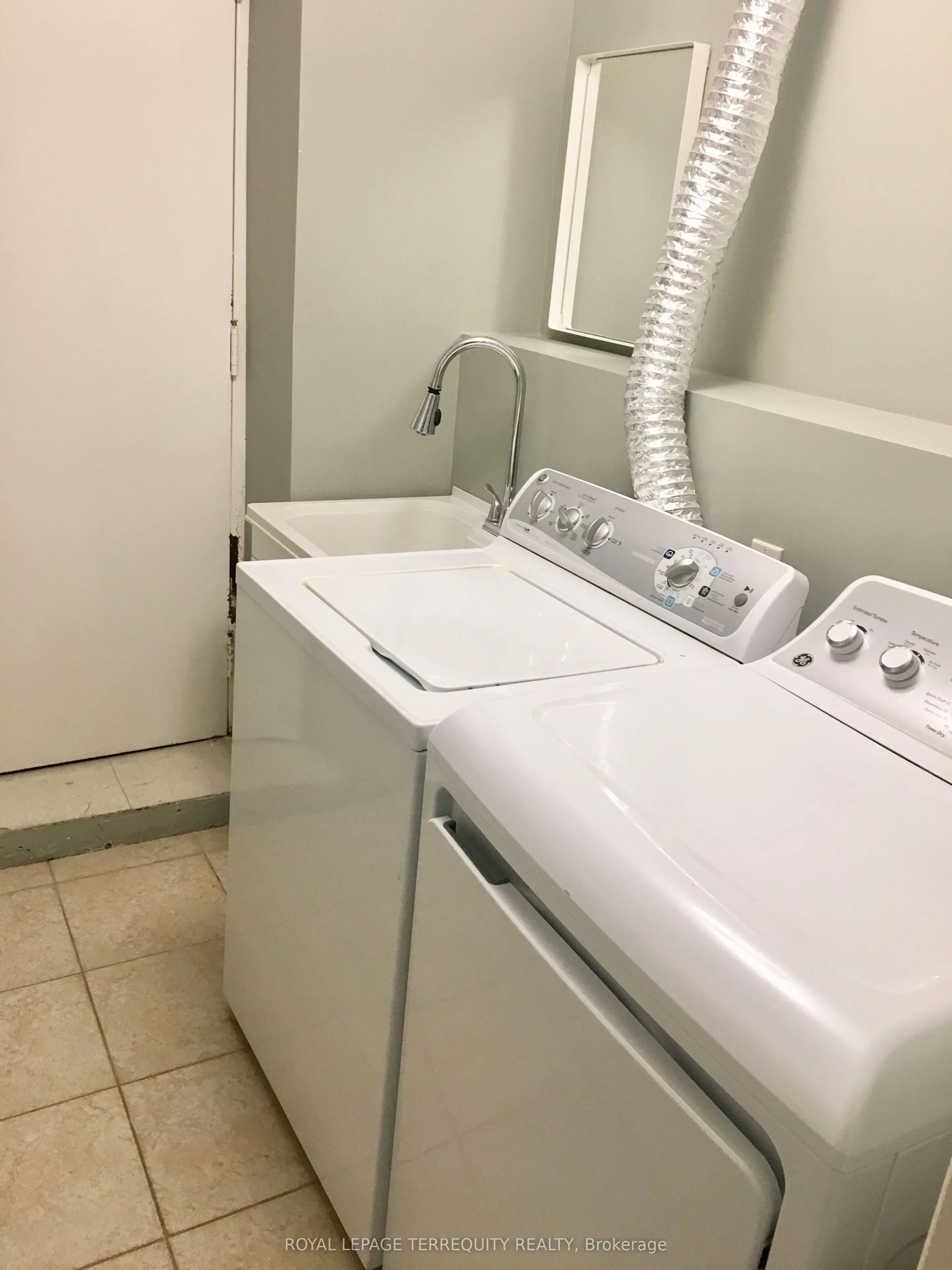 305 Margueretta Street #Lower Unit
