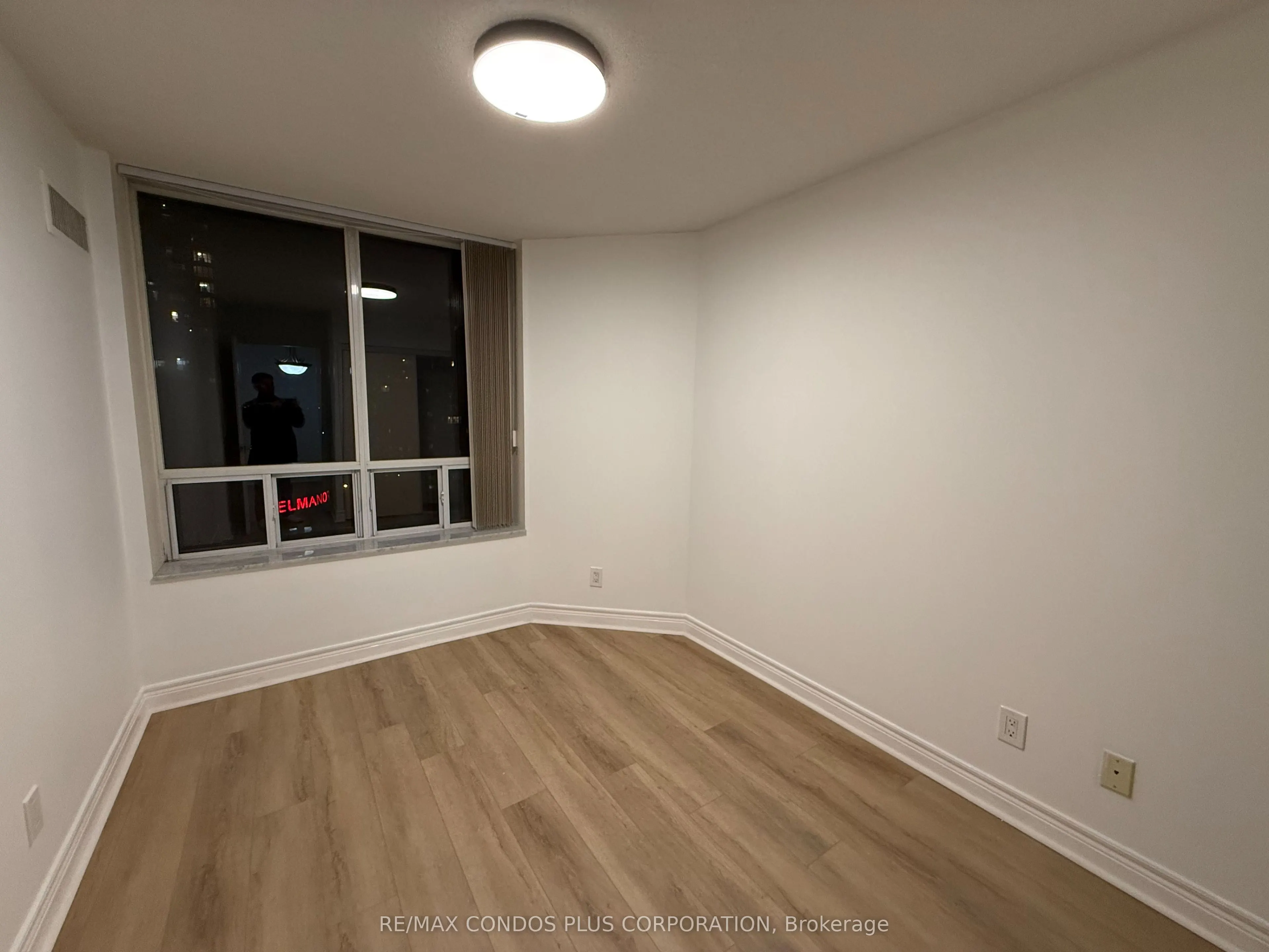 5418 Yonge Street #1601