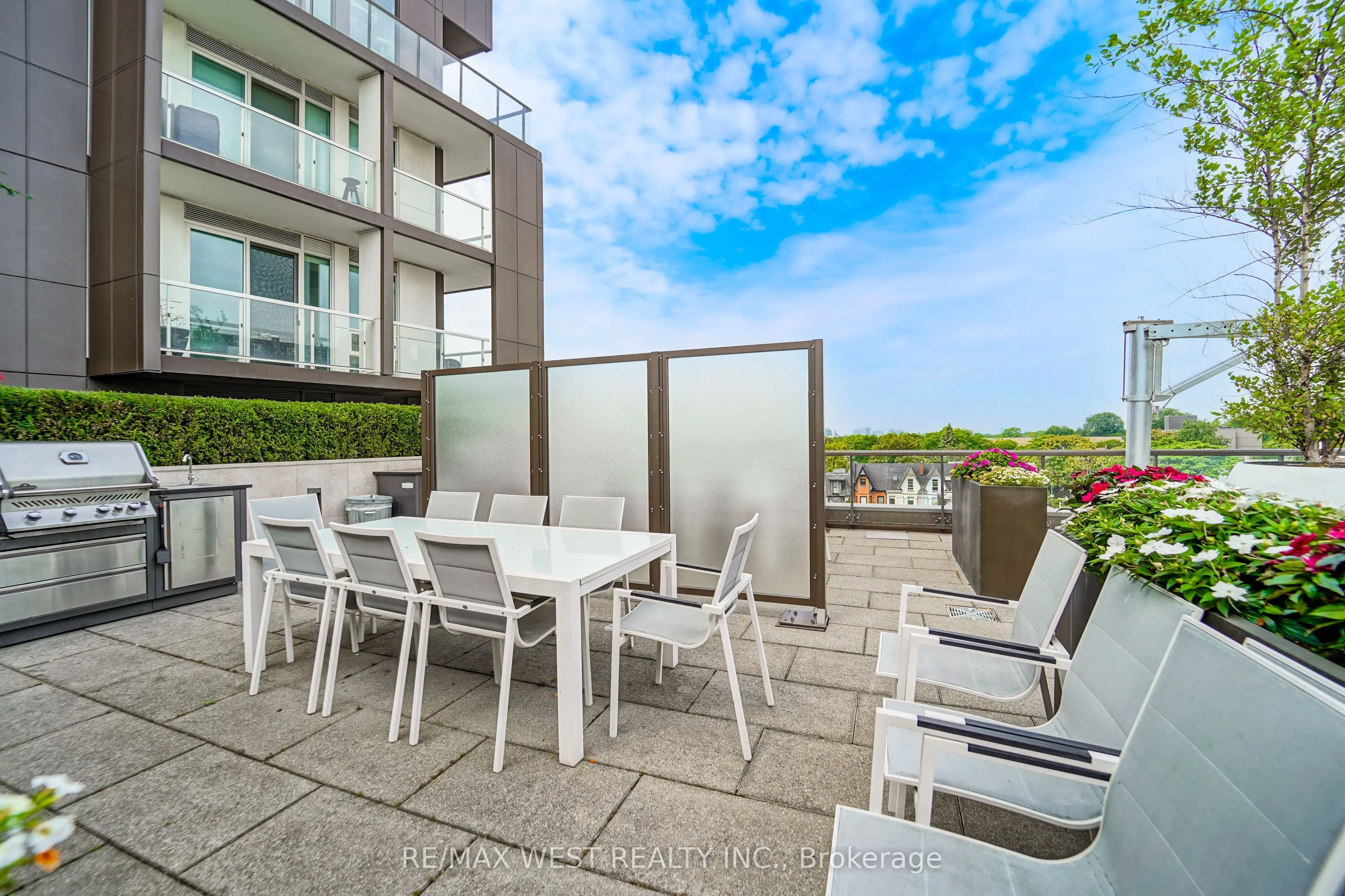80 Vanauley Street #203