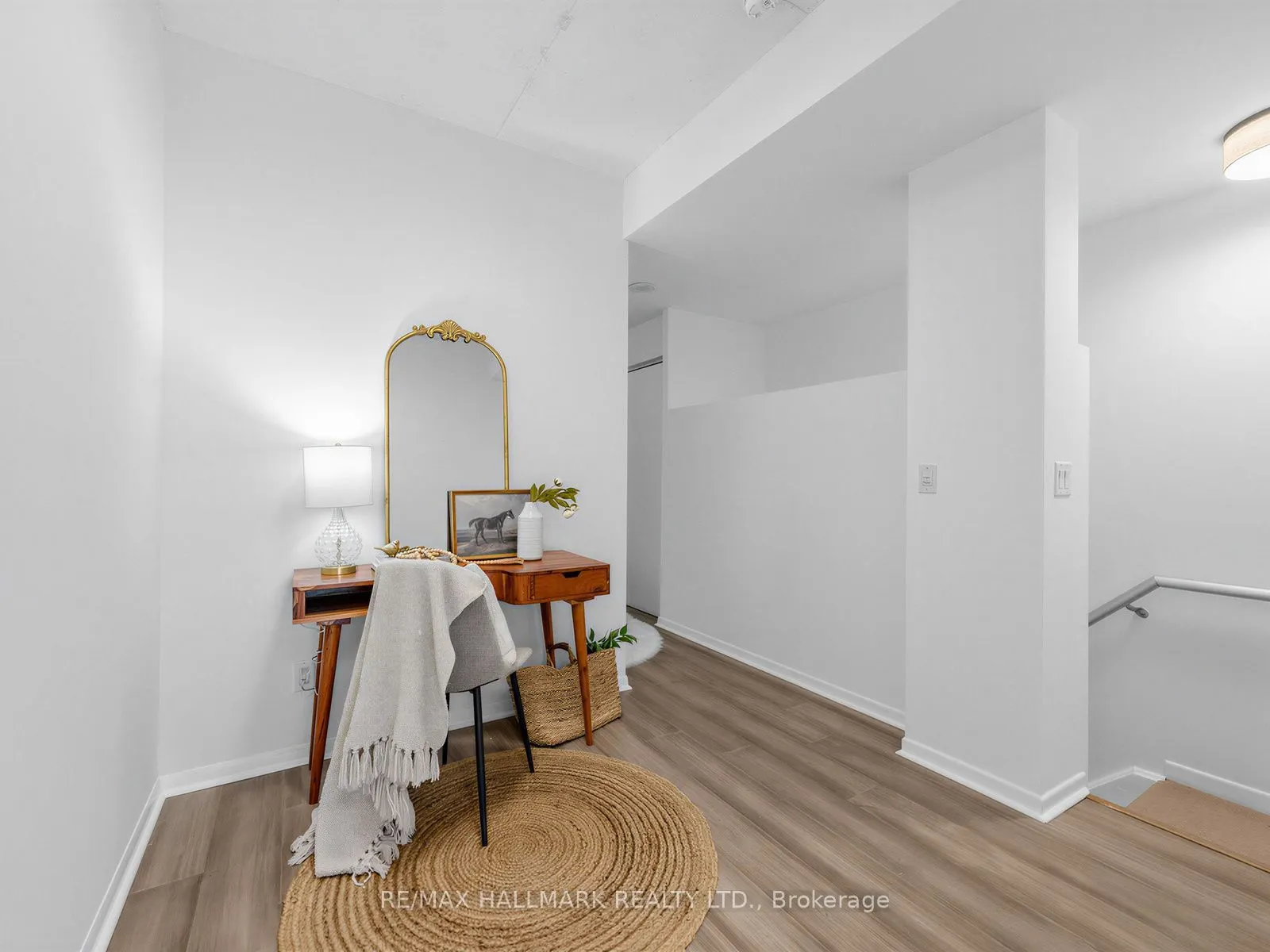 333 Adelaide Street E #728