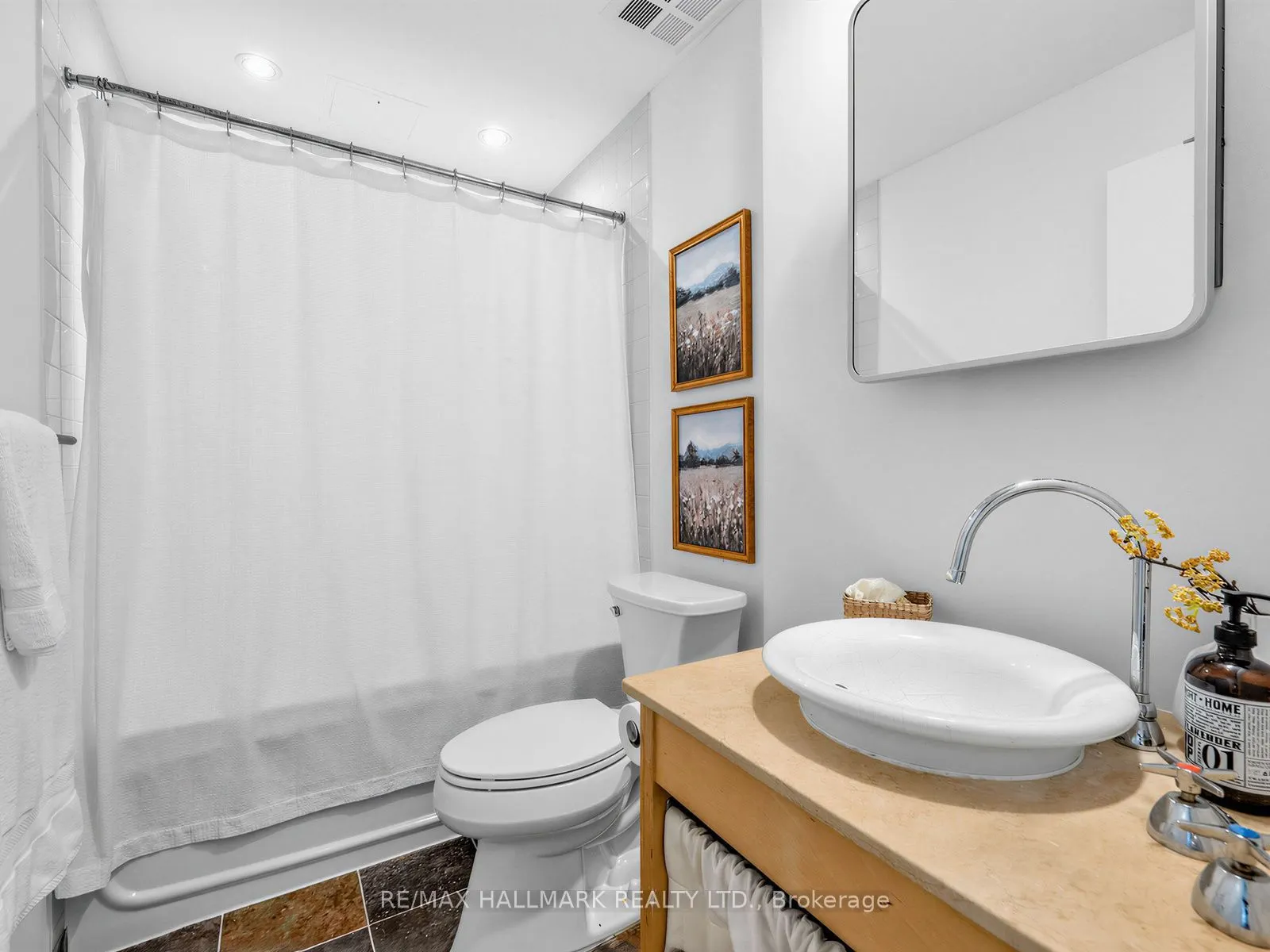 333 Adelaide Street E #728