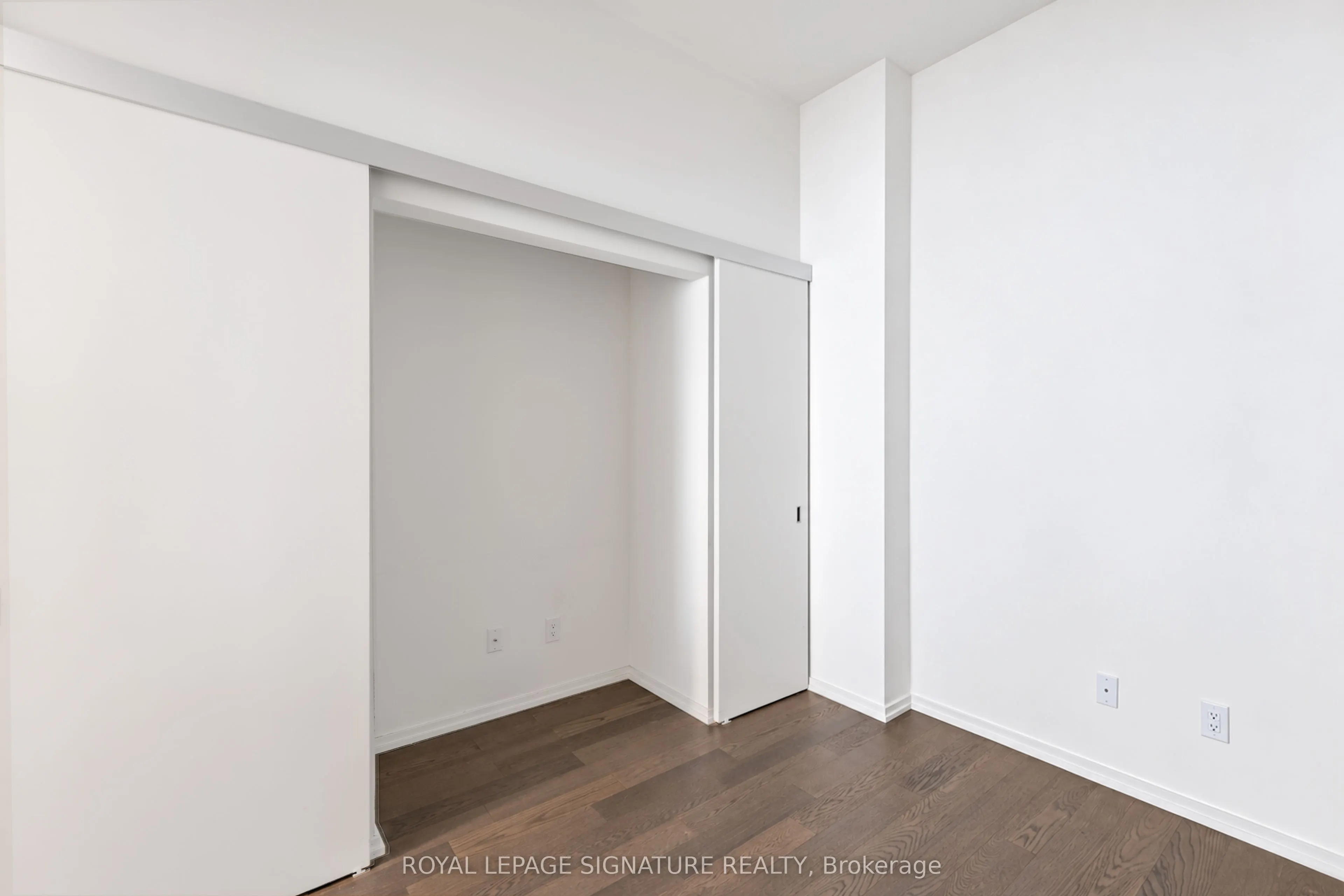 5 Soudan Avenue #1010