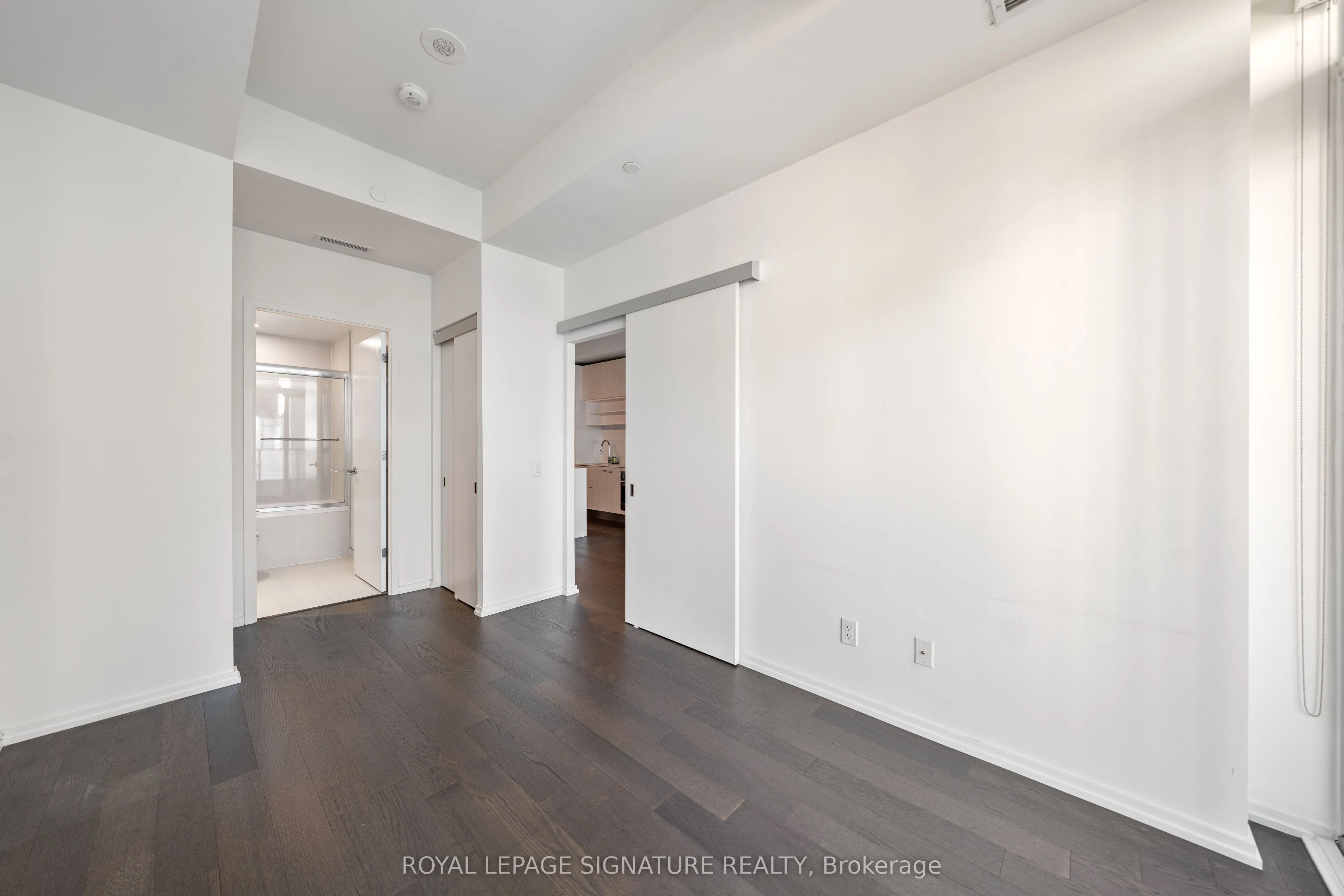 5 Soudan Avenue #1010
