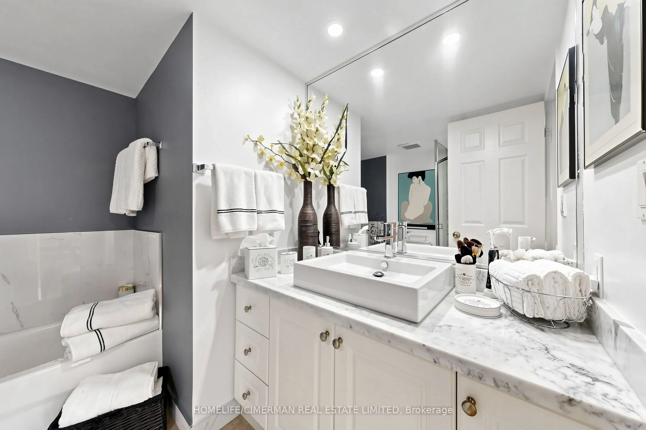 5 Concorde Place #3302
