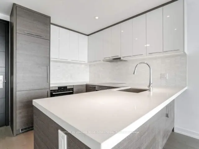 488 University Avenue #2312