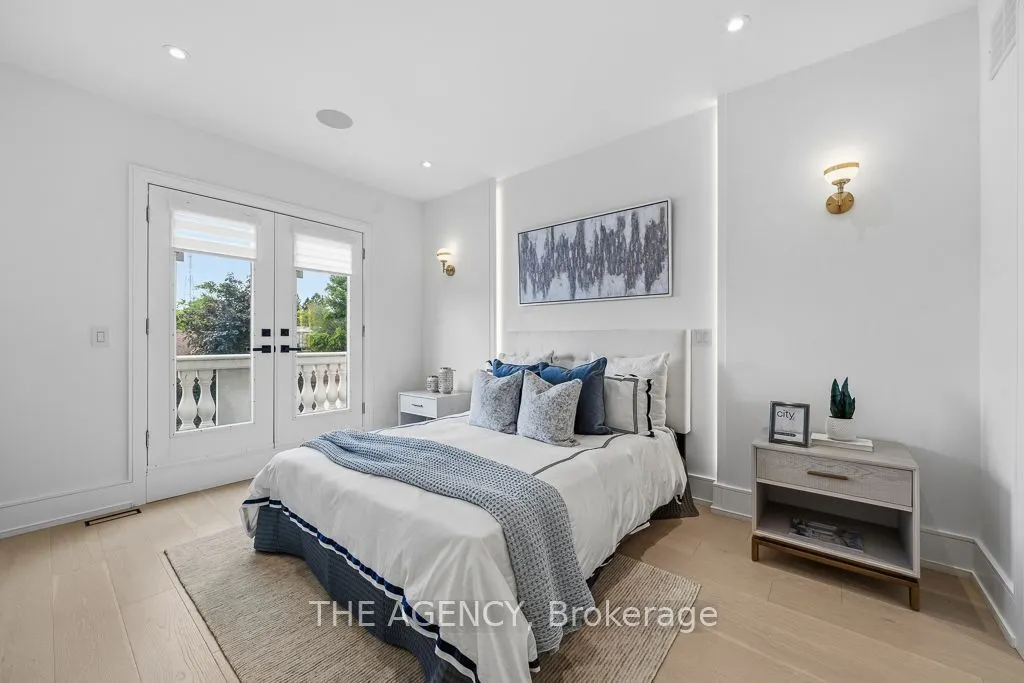 30 Hillhurst Boulevard
