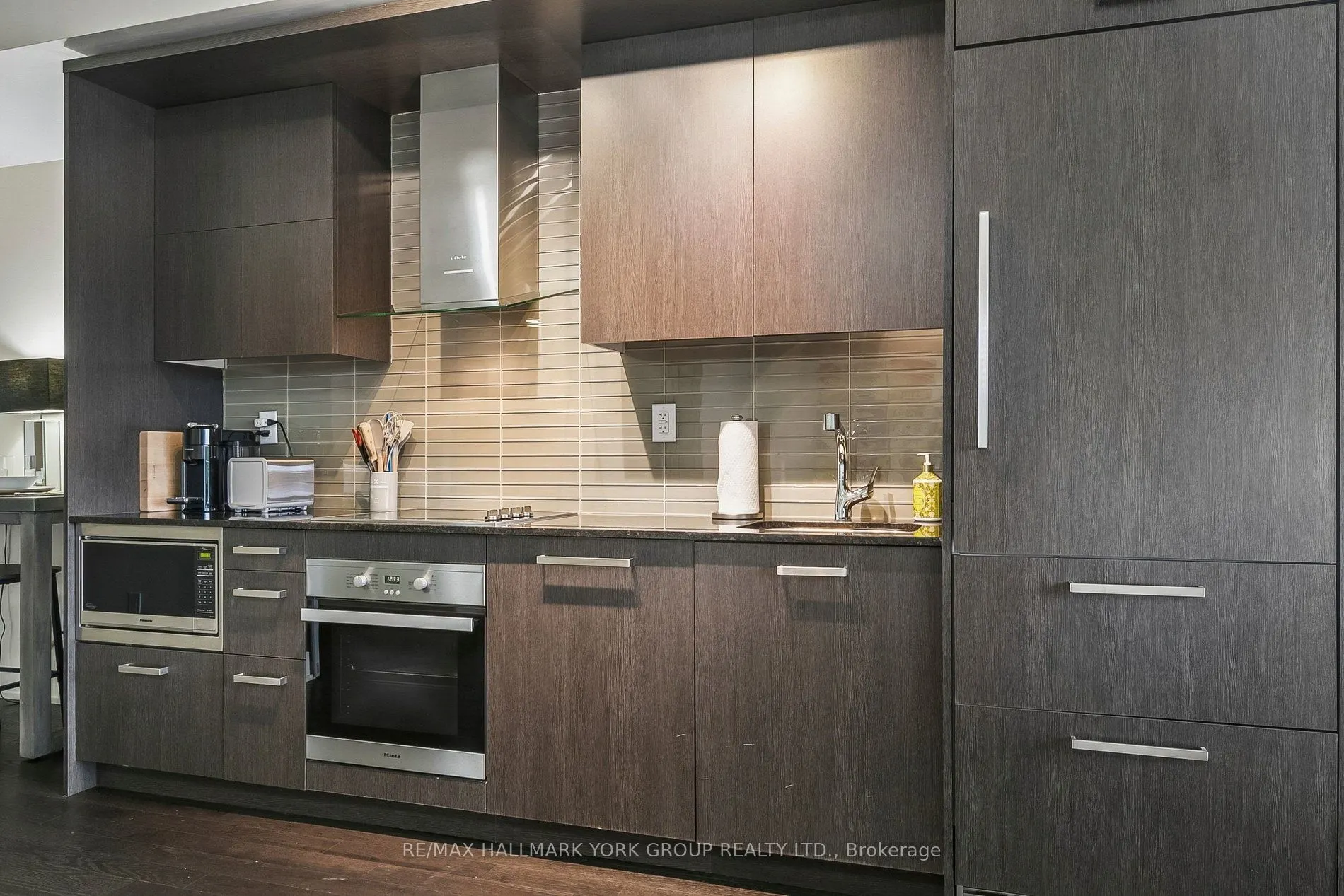 3018 Yonge Street #606
