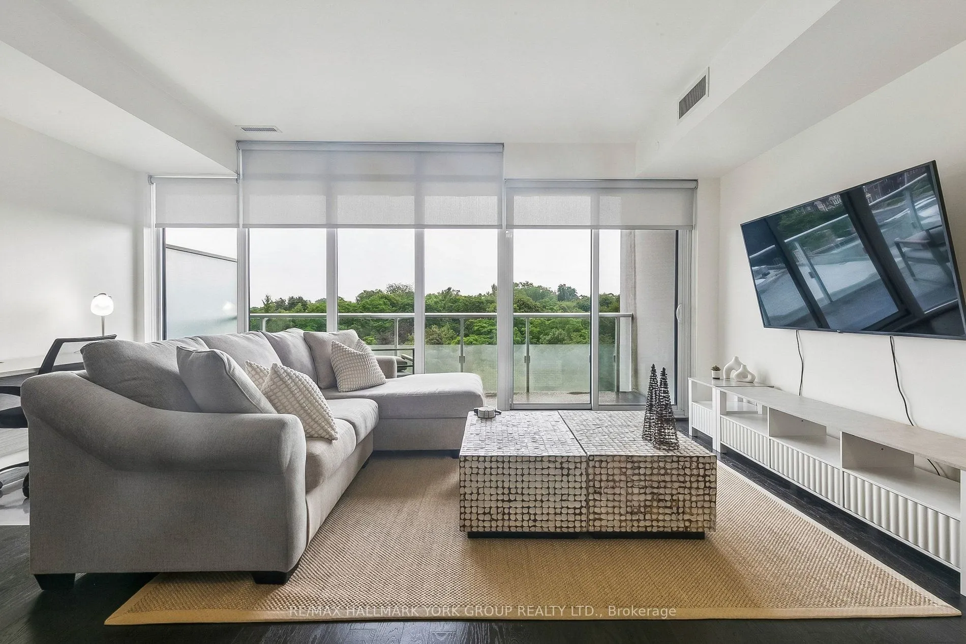 3018 Yonge Street #606