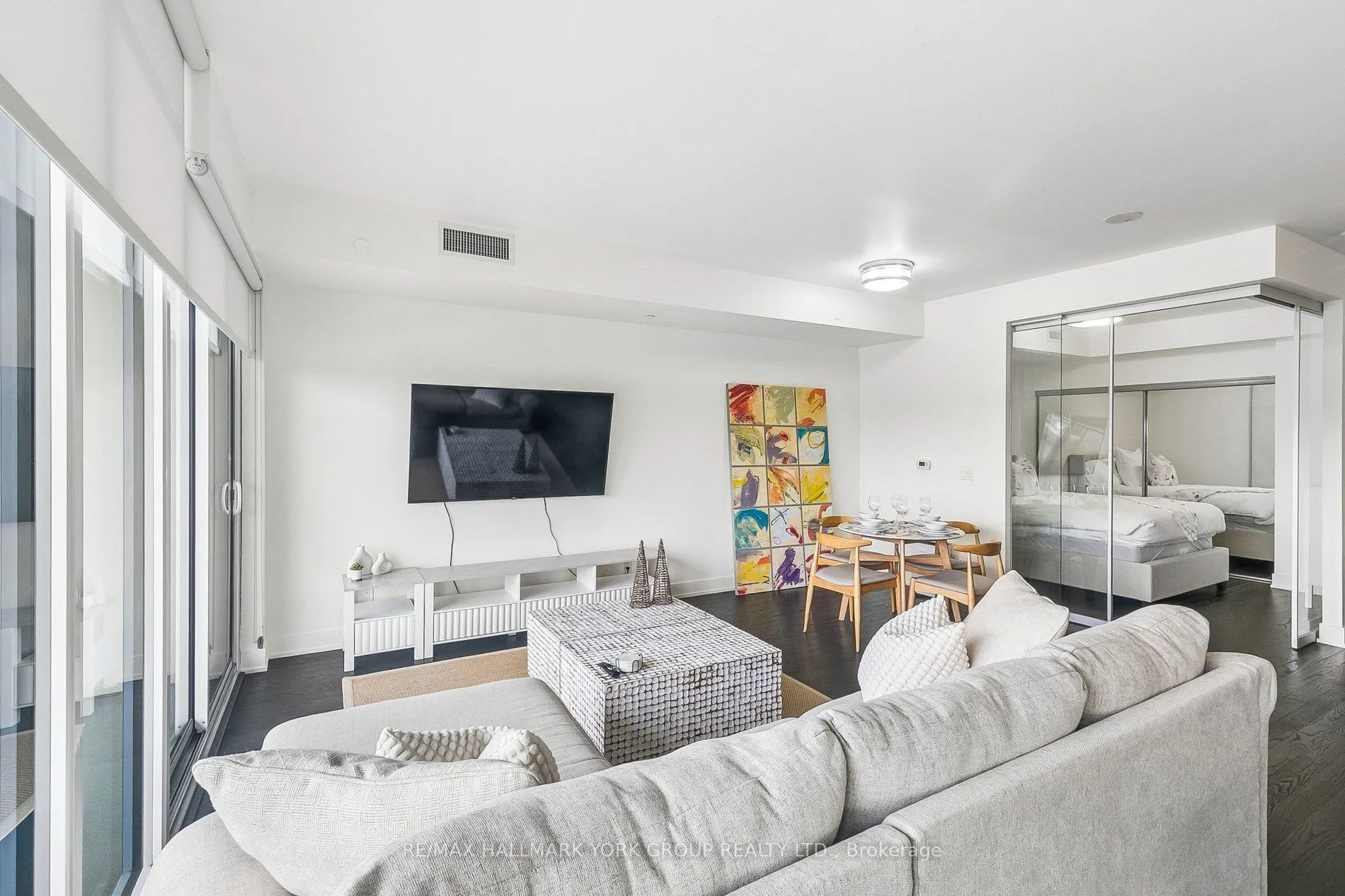3018 Yonge Street #606