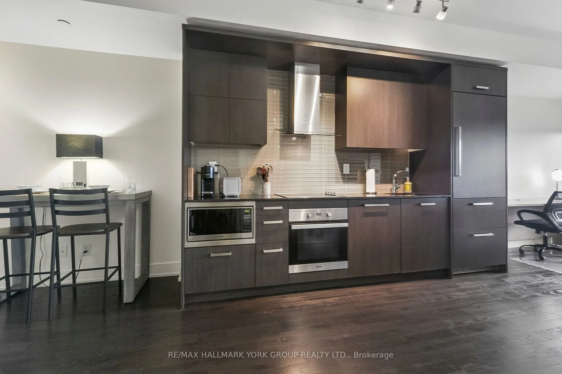 3018 Yonge Street #606