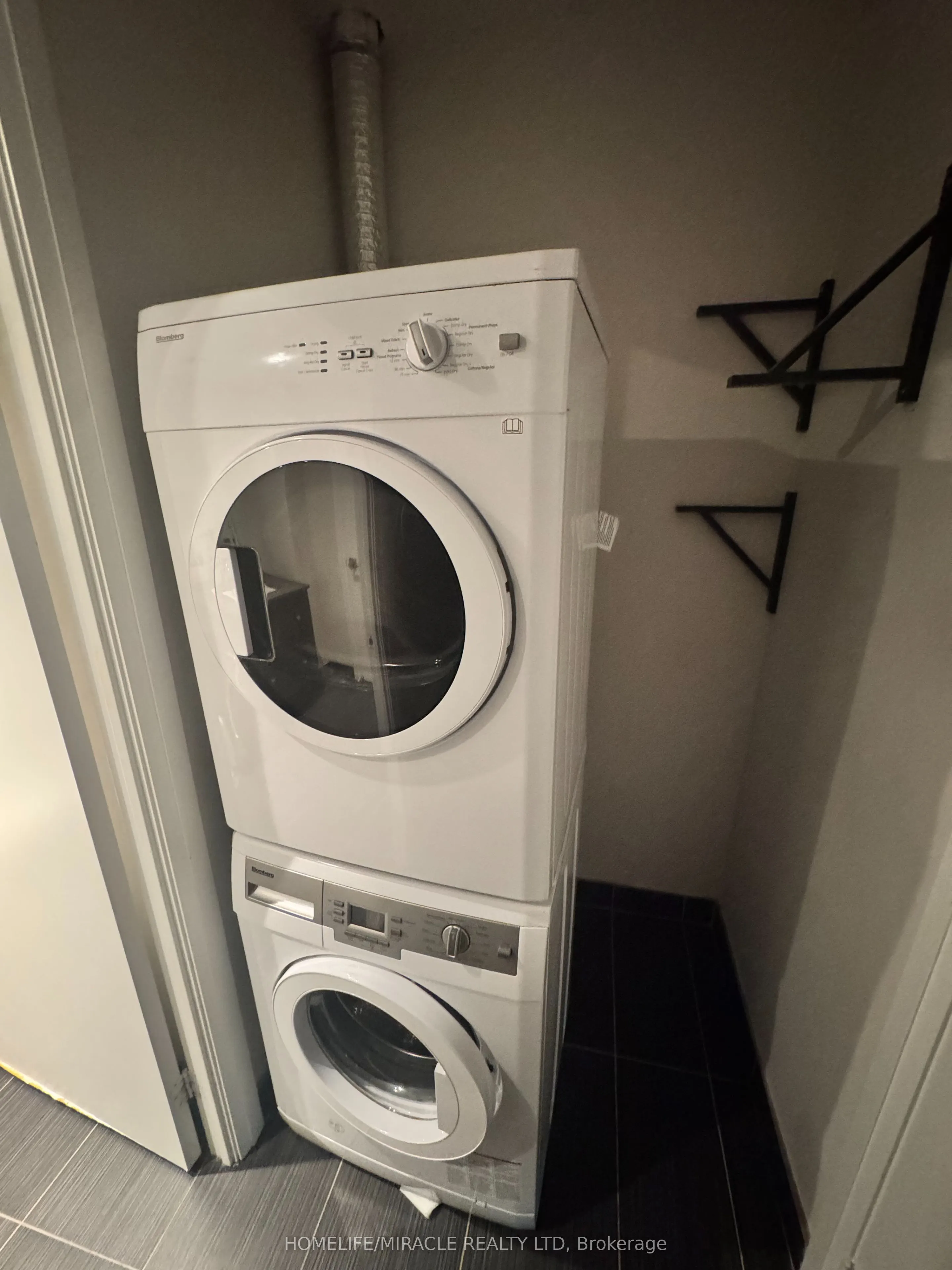 555 Wilson Avenue #103