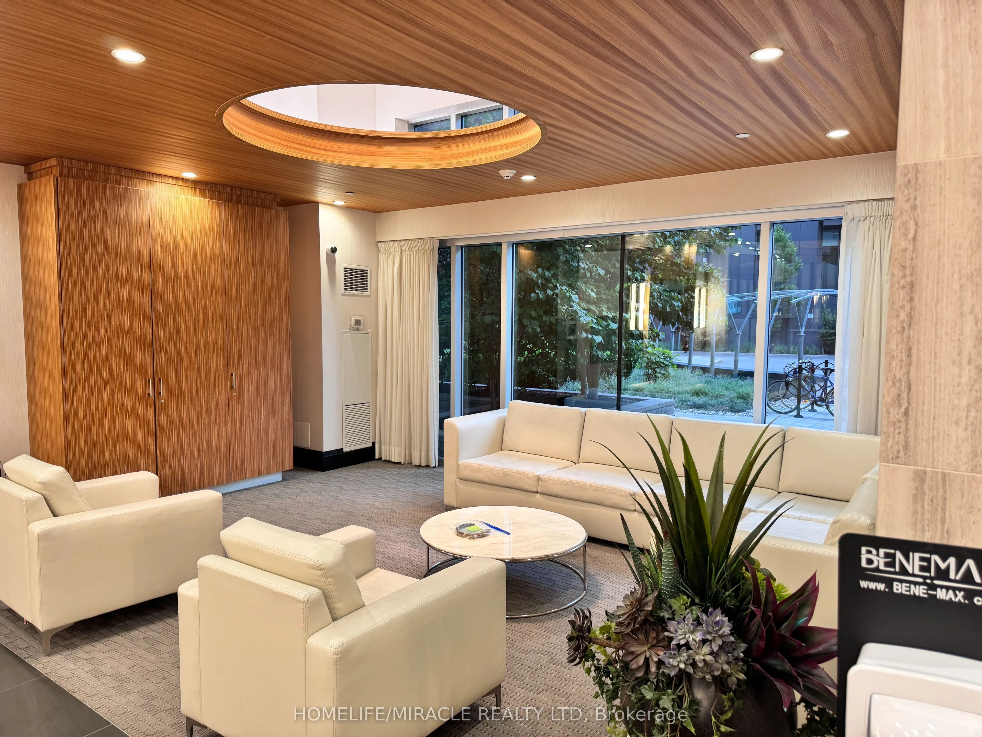 555 Wilson Avenue #103