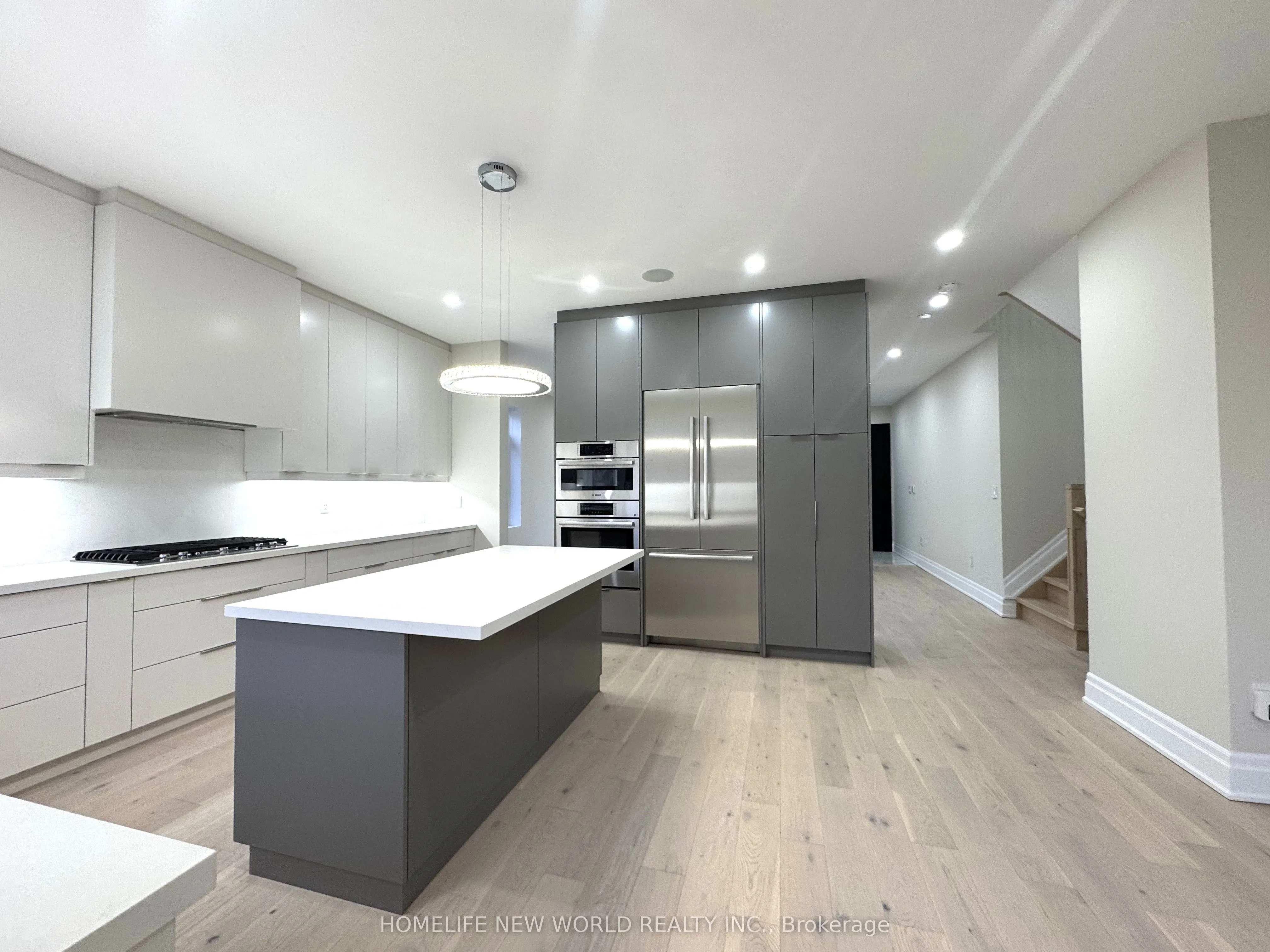 150 Viewmount Avenue