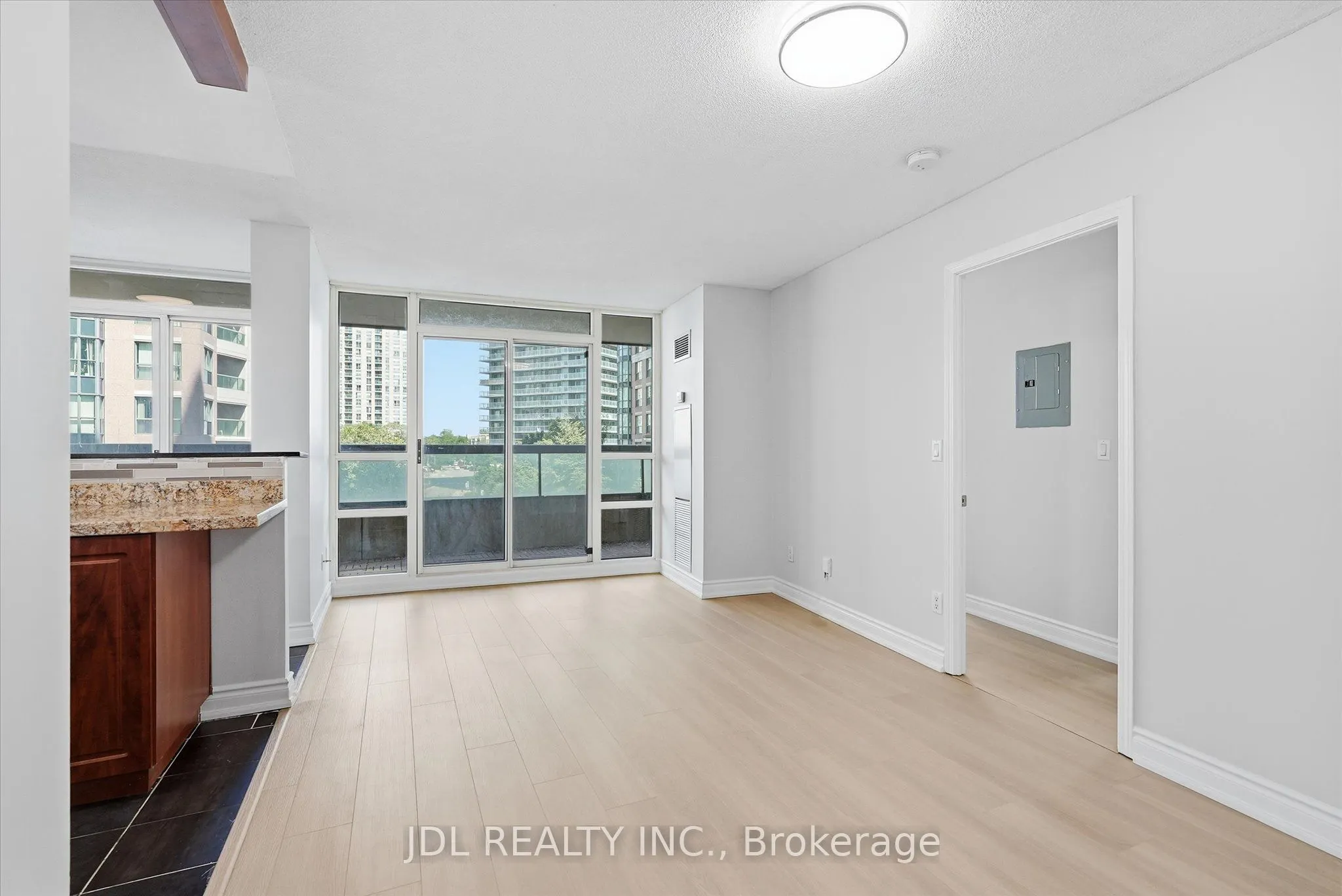 503 Beecroft Road #516